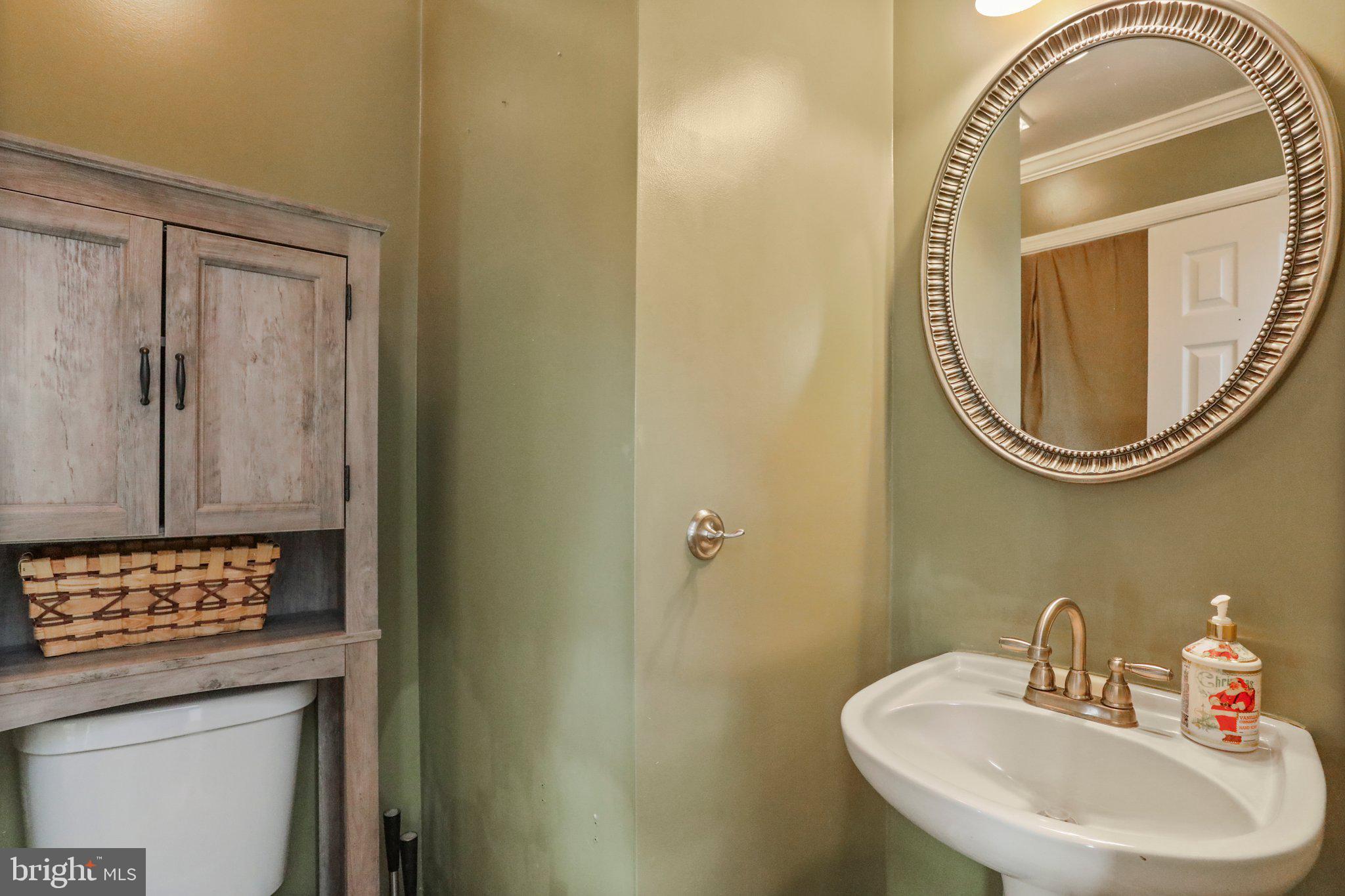 MILLS FARM - Residential