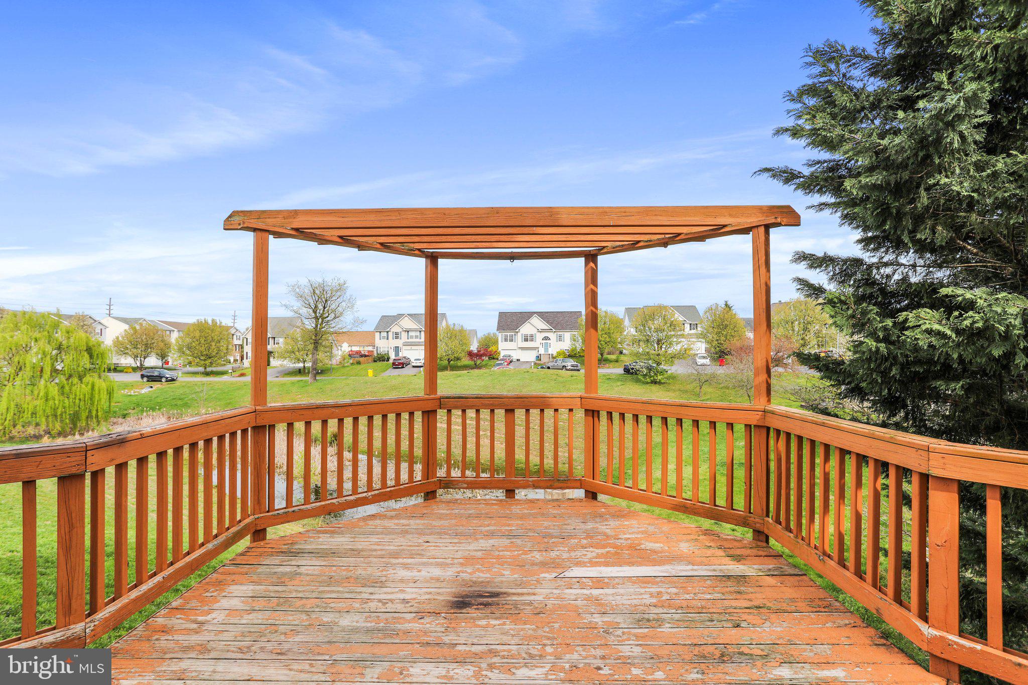 MILLS FARM - Residential