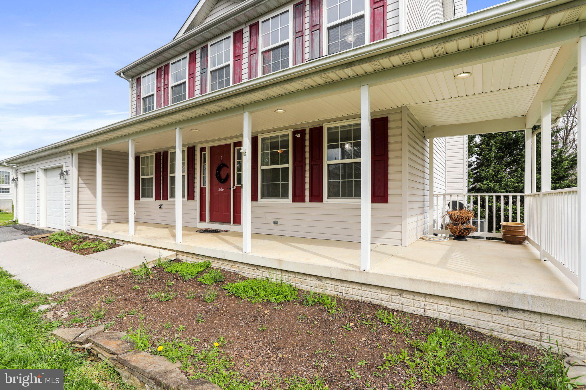 MILLS FARM - Residential