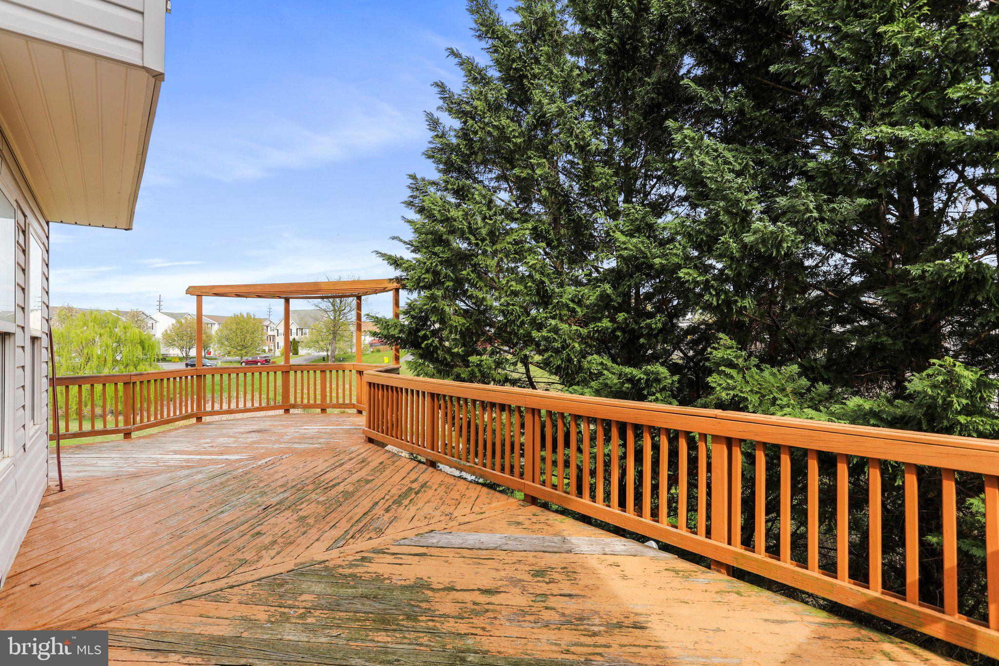 MILLS FARM - Residential