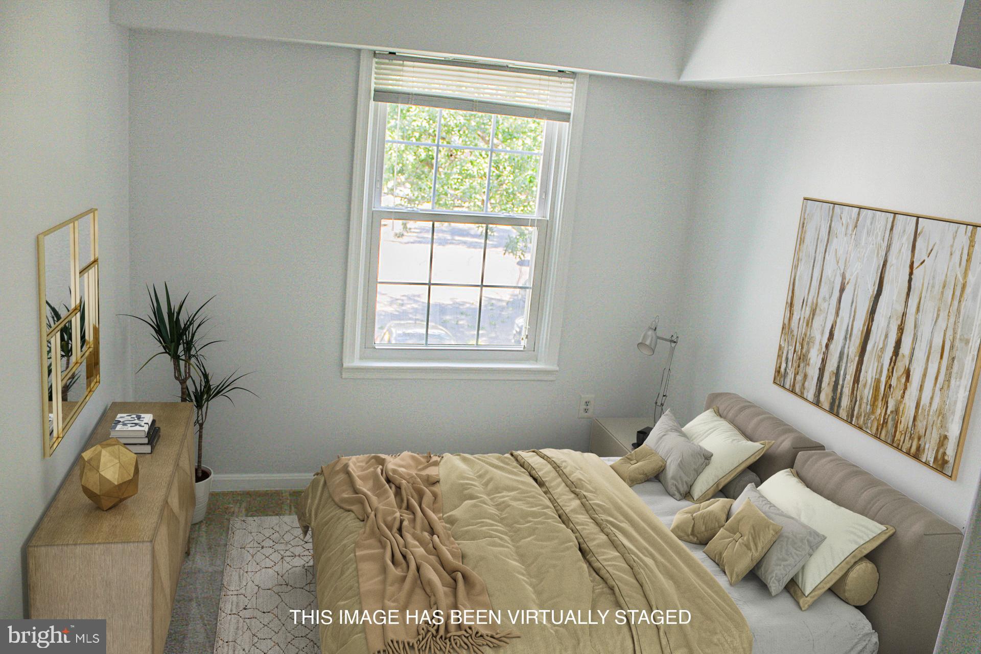 SURREY AT MANCHESTER LAKES - Residential