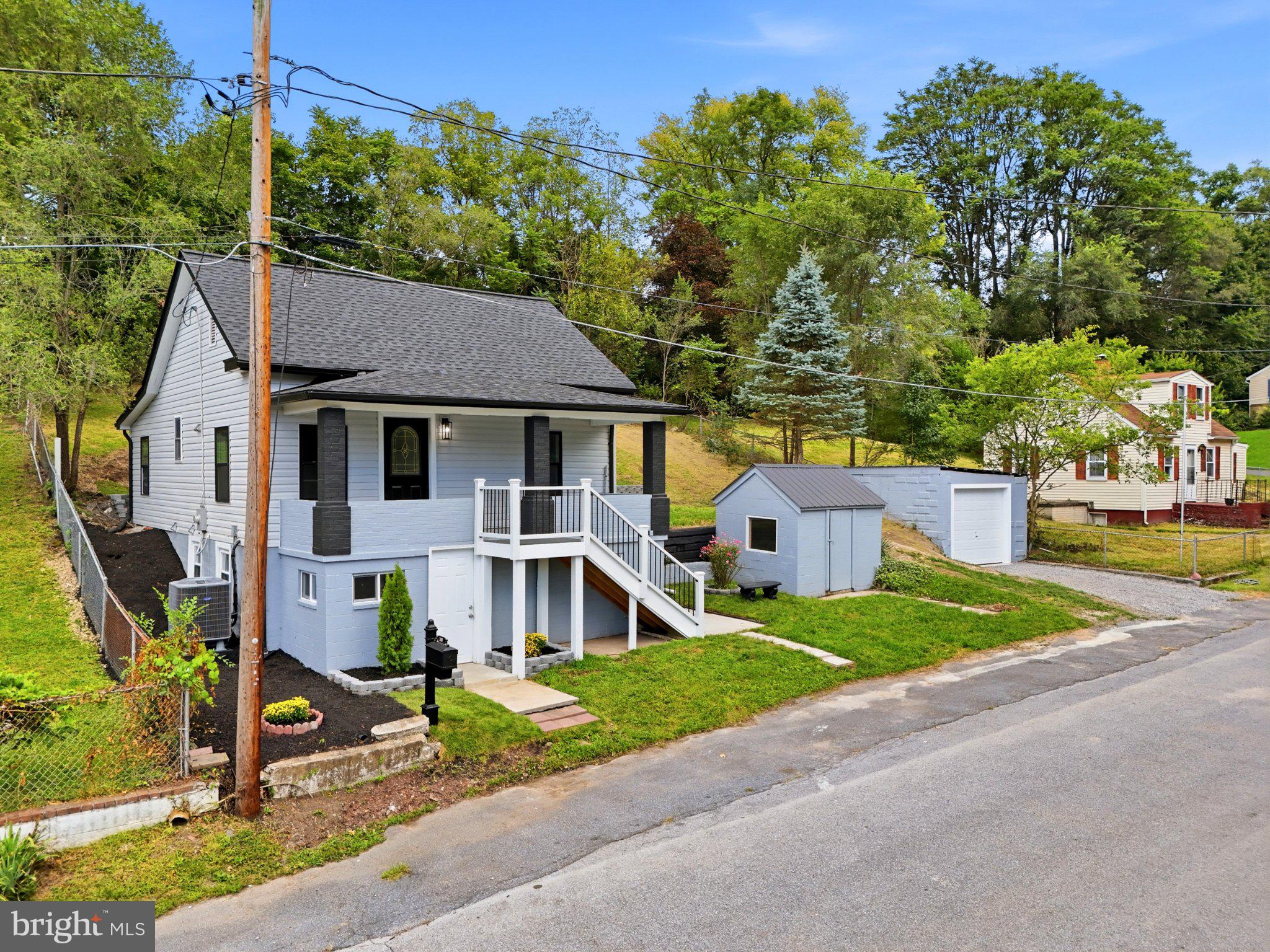 307 CHESTNUT STREET