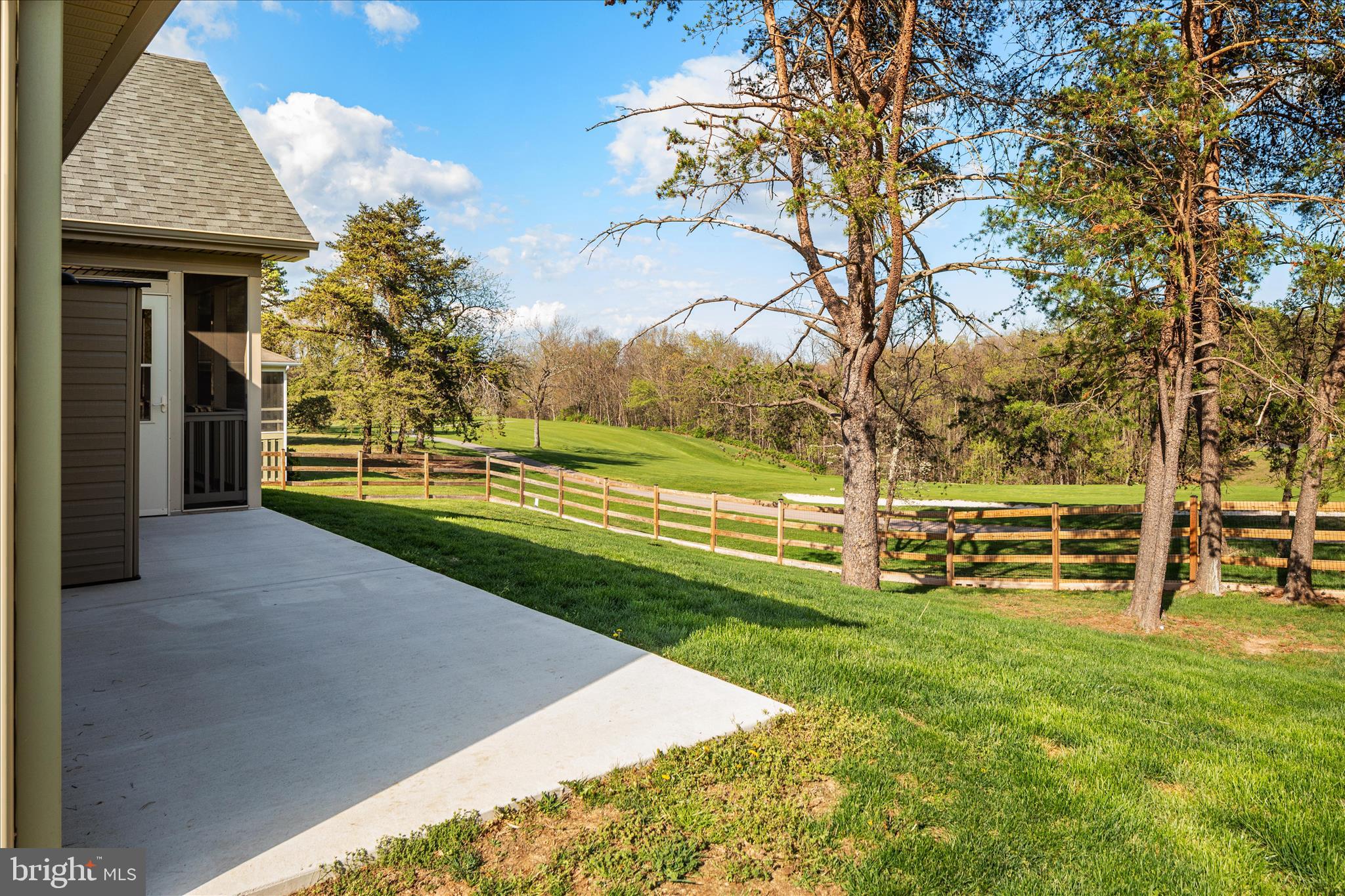 THE WOODS - Residential