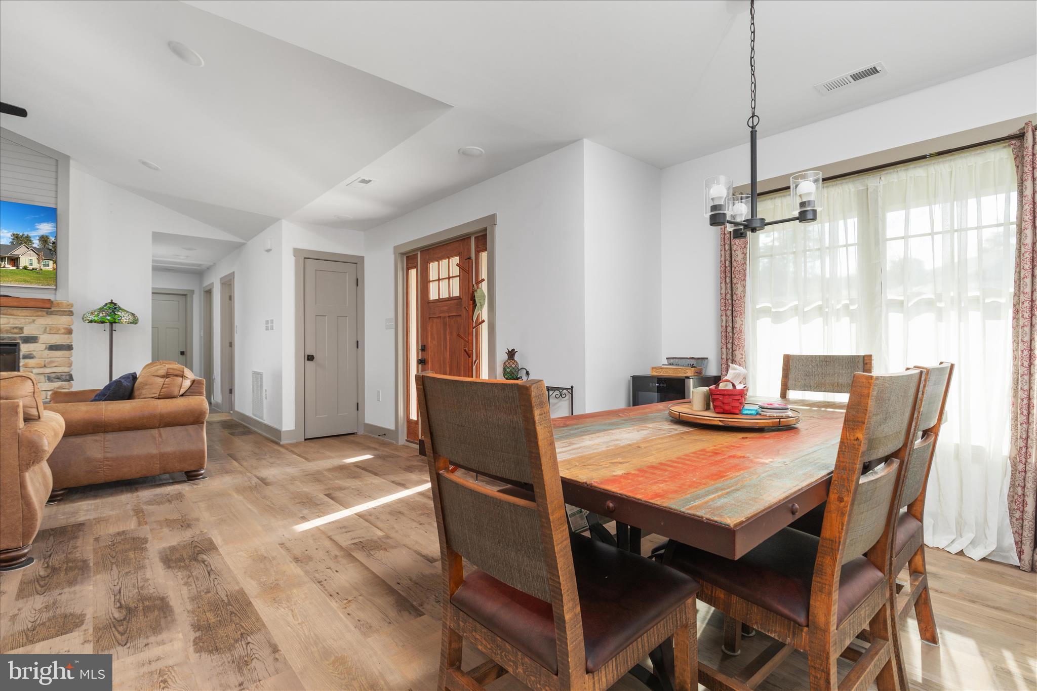 THE WOODS - Residential