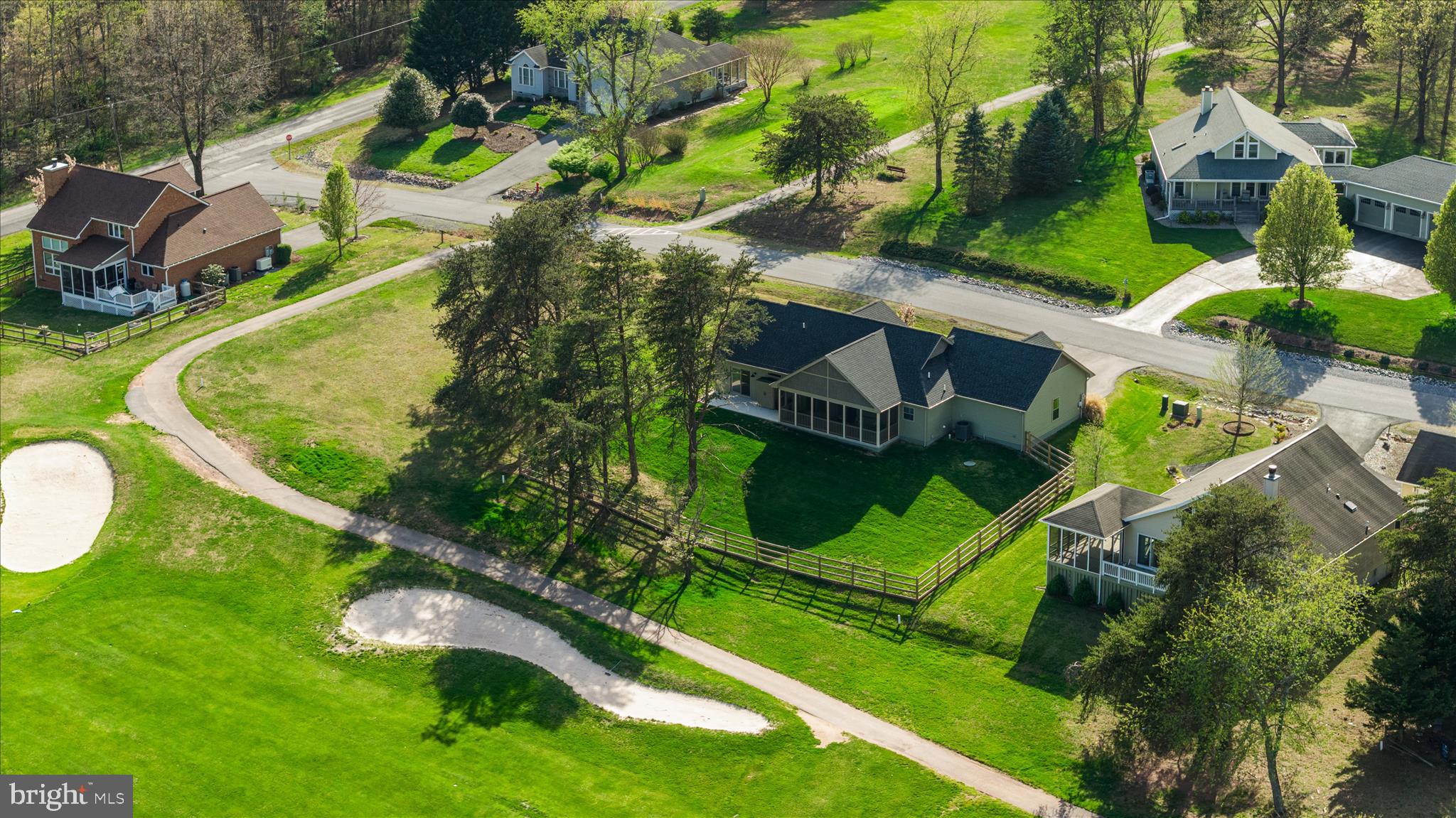 THE WOODS - Residential