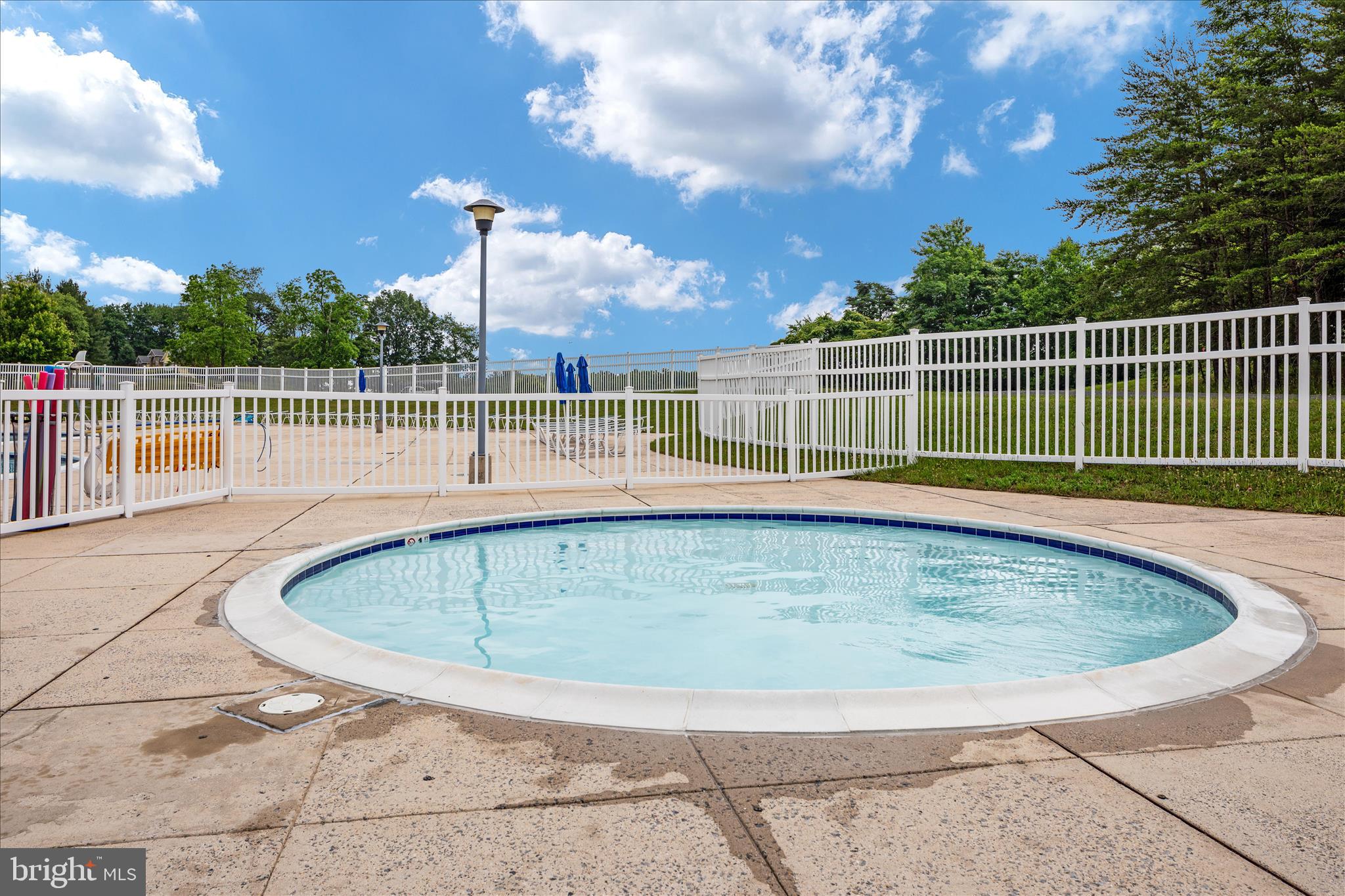 THE WOODS - Residential