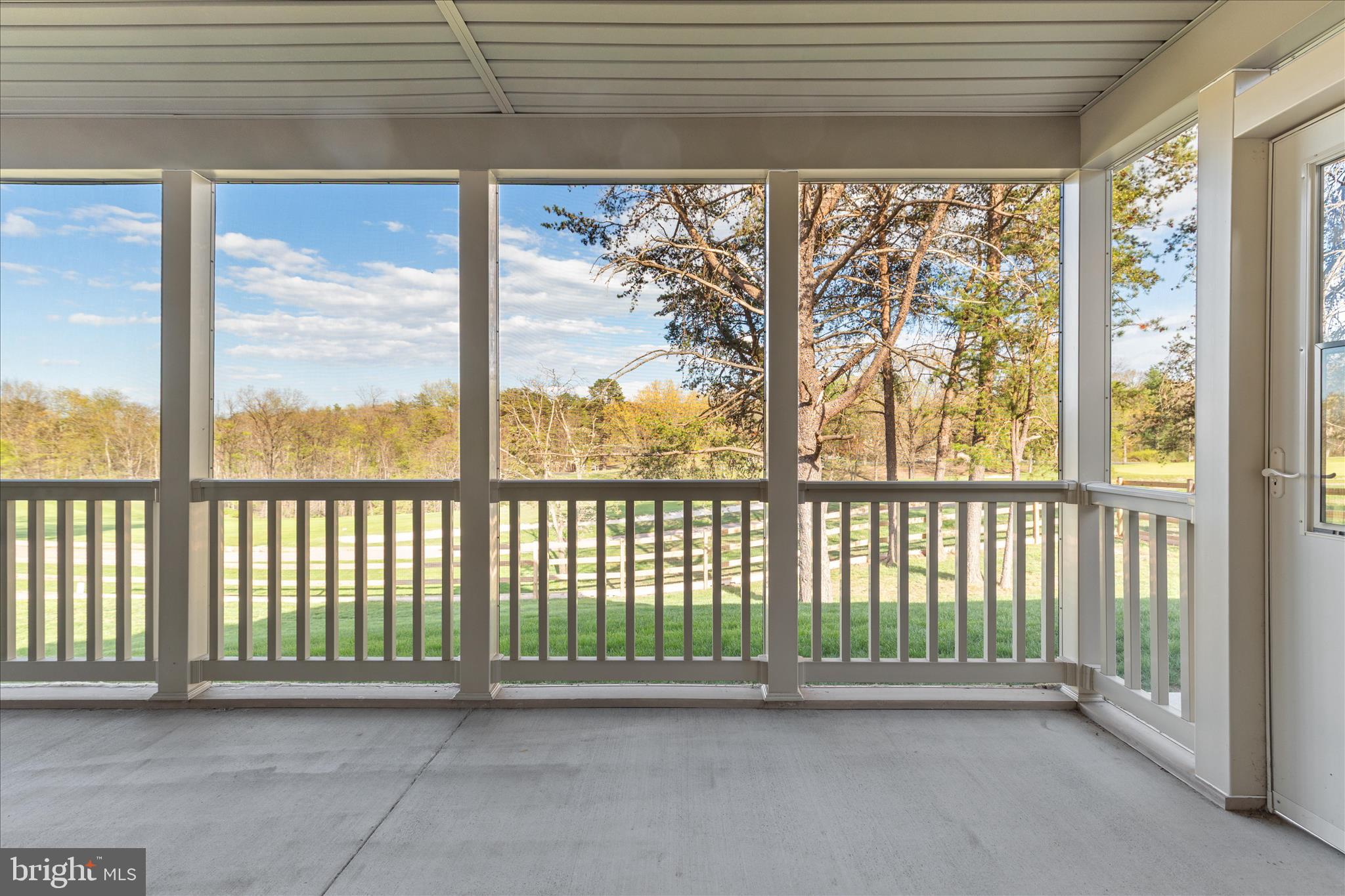 THE WOODS - Residential