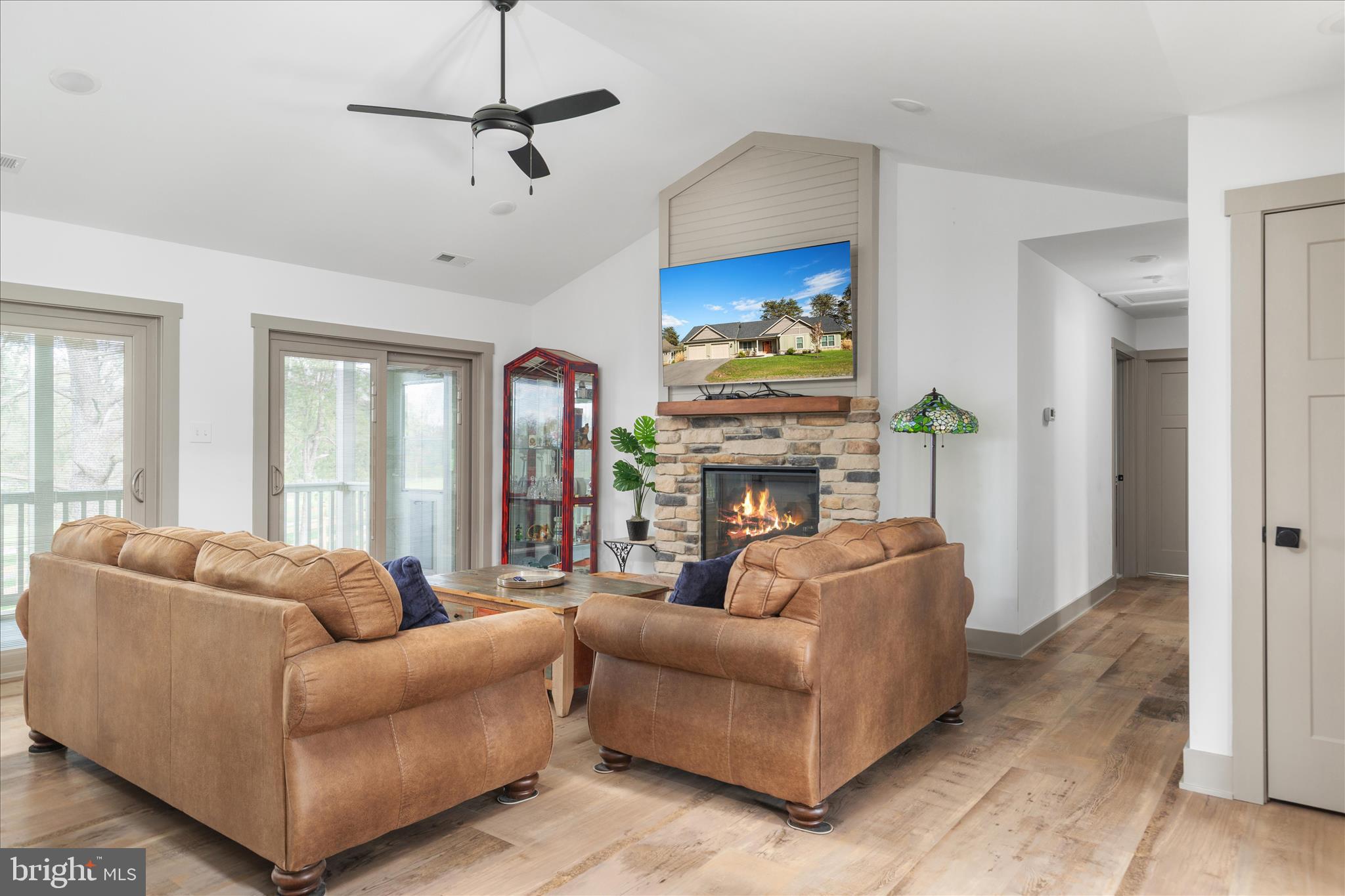 THE WOODS - Residential