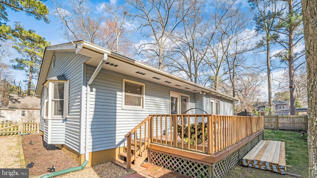 CLASSIC SHORES - Residential