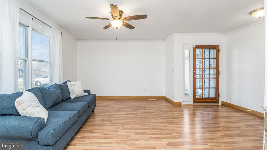 CLASSIC SHORES - Residential