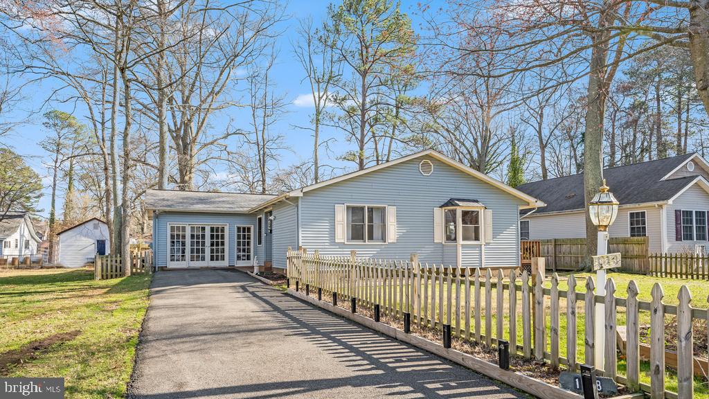 CLASSIC SHORES - Residential