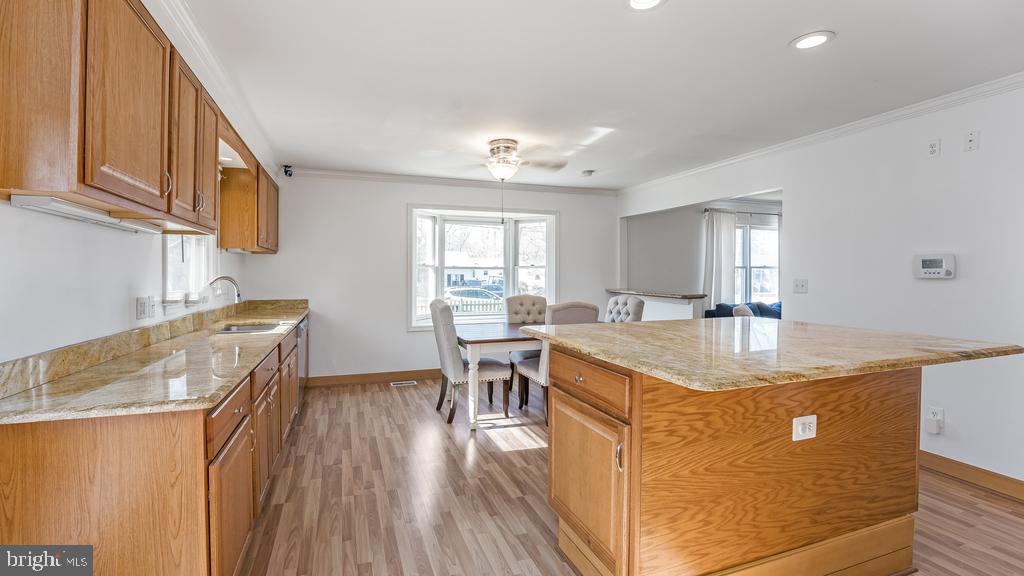 CLASSIC SHORES - Residential