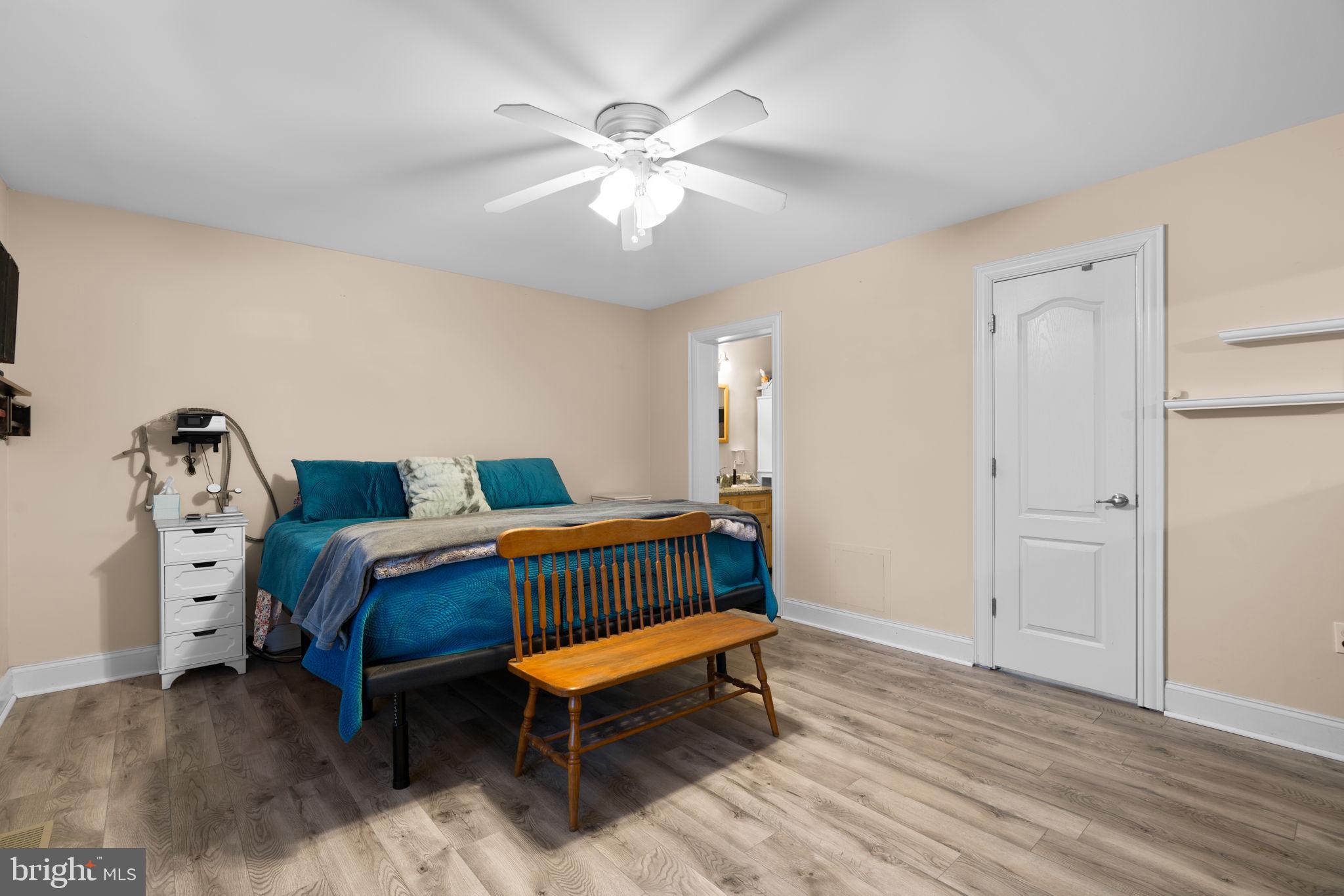 RIVER CLUB ESTATES - Residential