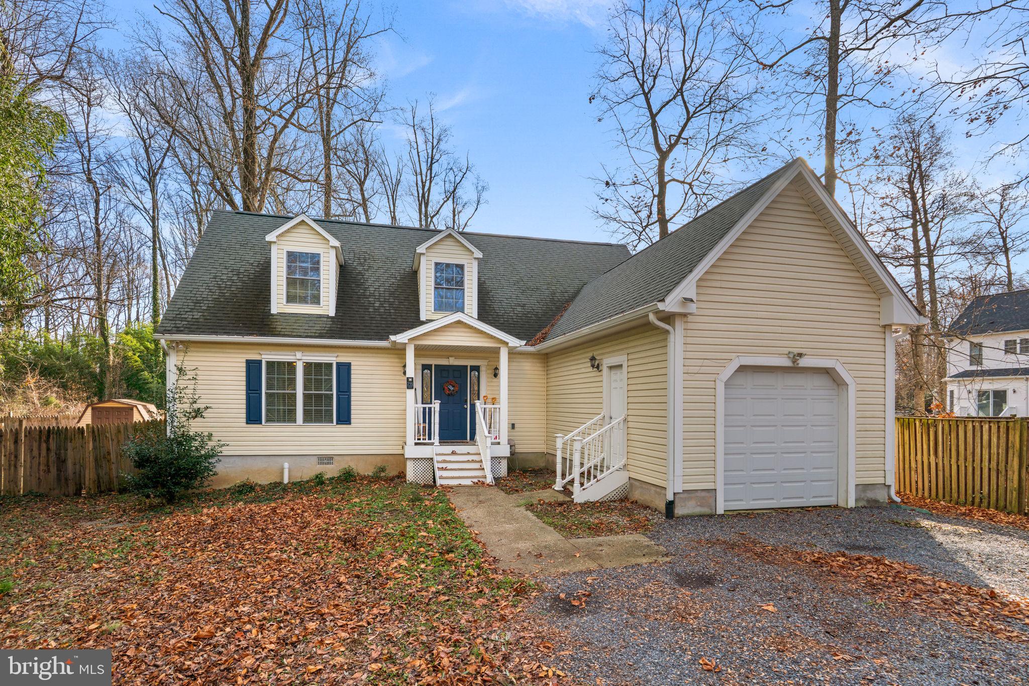 791 CENTRAL AVENUE E