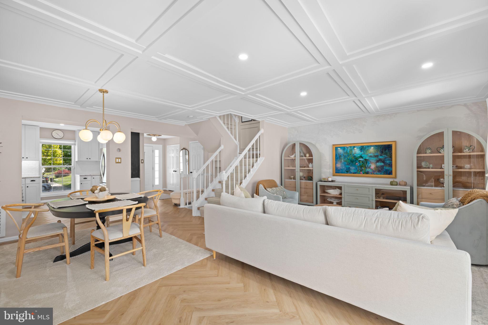 HALLOWELL - Residential