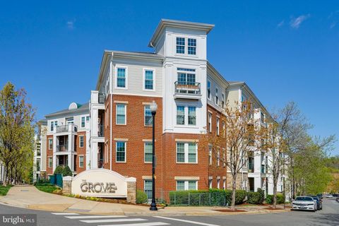 2321 25TH STREET S 2-401 ARLINGTON VA 22206