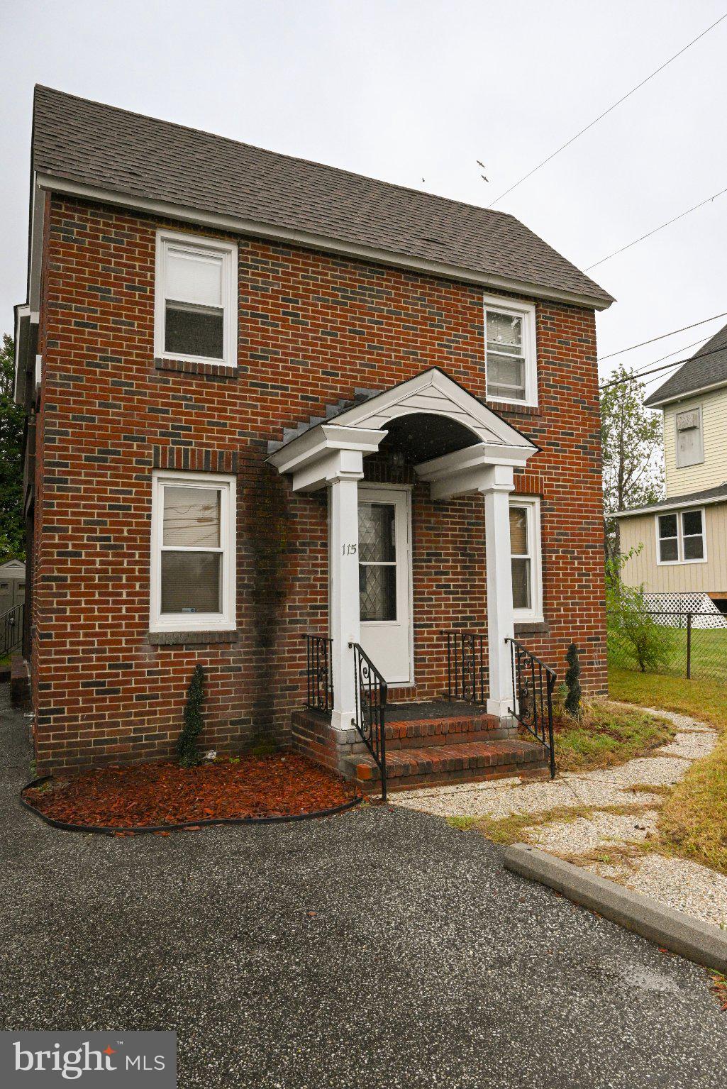 115 5TH STREET