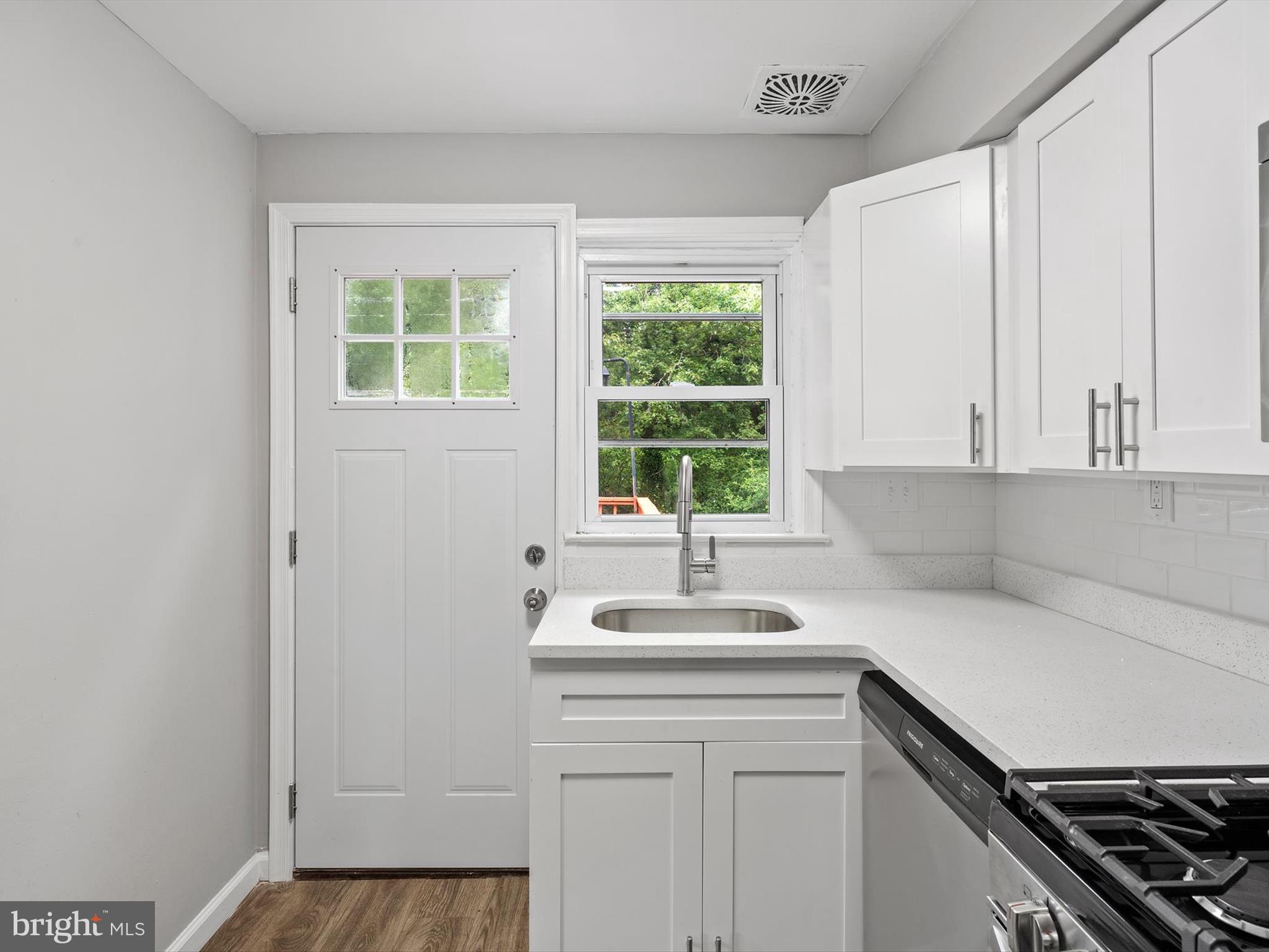 HAMILTON HEIGHTS - Residential