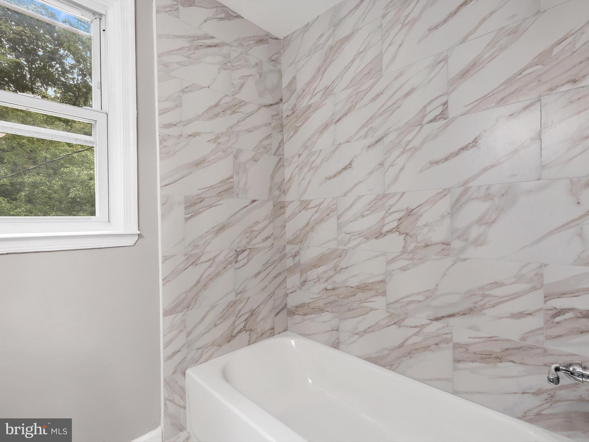 HAMILTON HEIGHTS - Residential