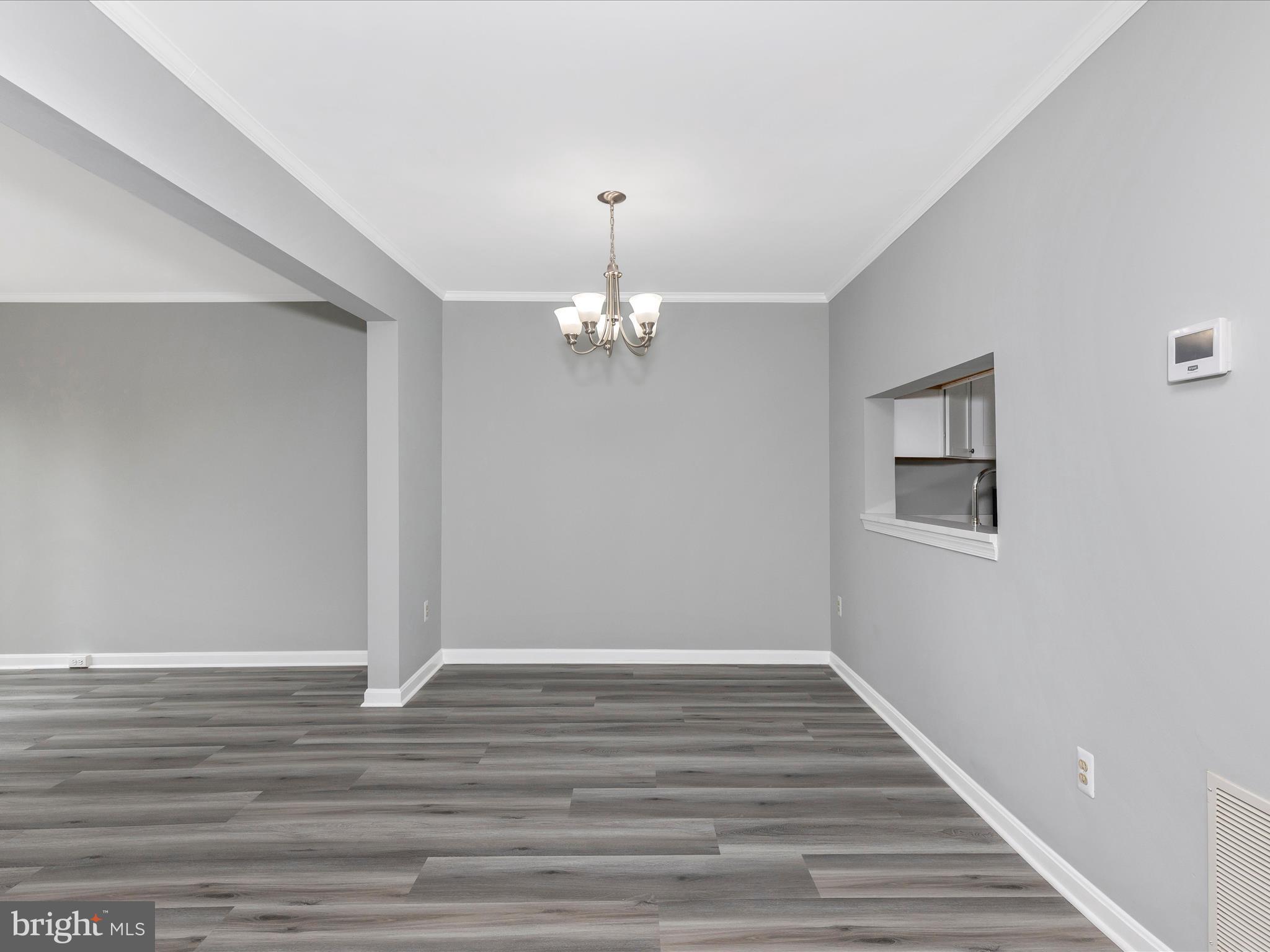 ROBIN MEADOWS - Residential