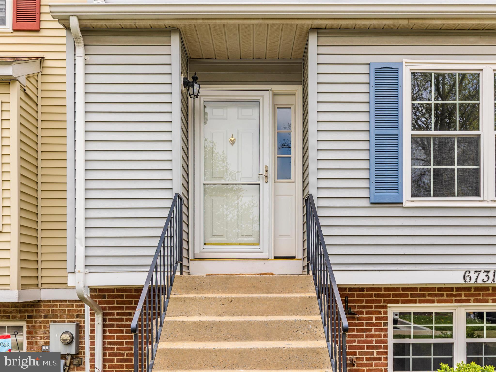 ROBIN MEADOWS - Residential