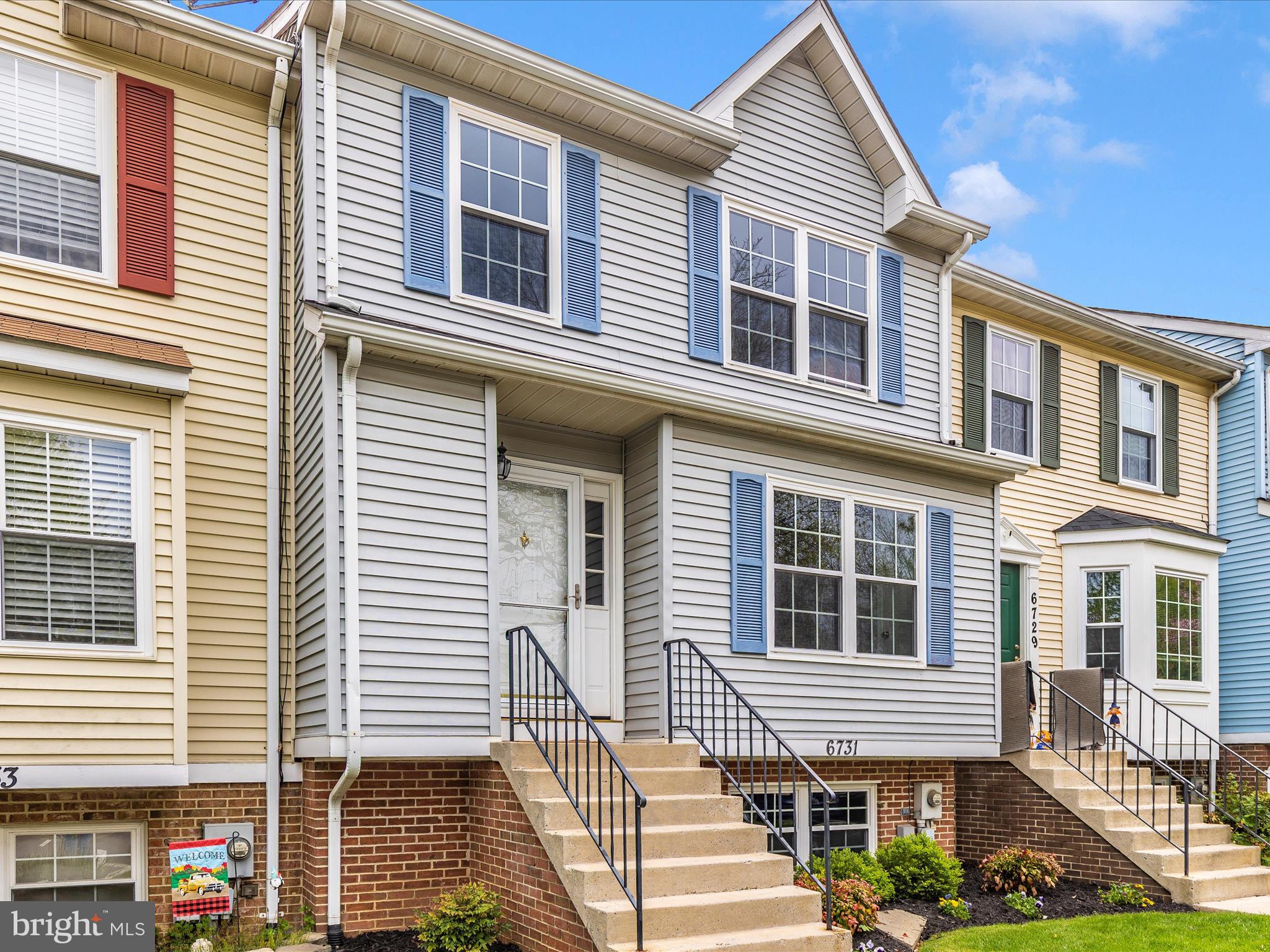 ROBIN MEADOWS - Residential