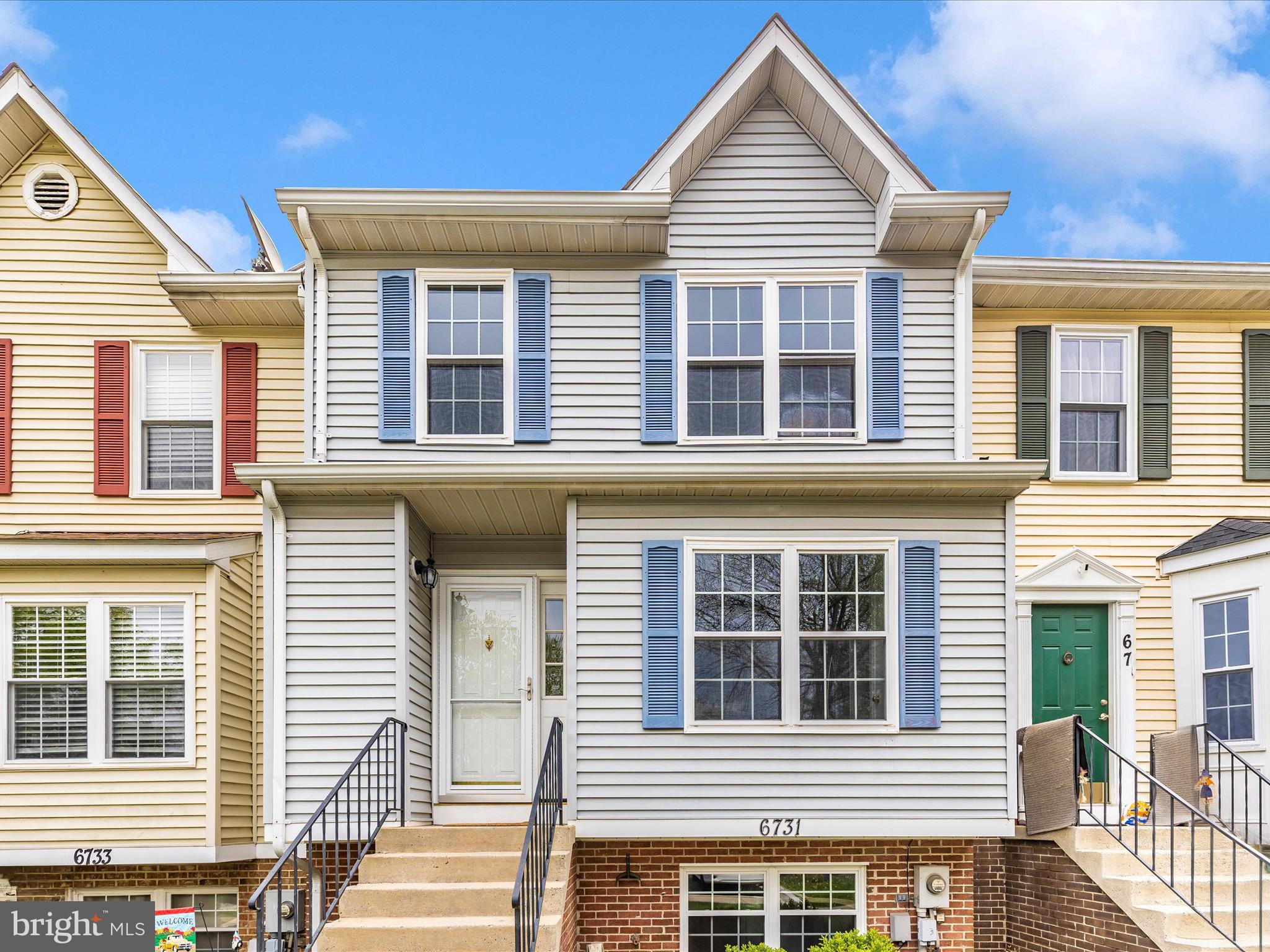 ROBIN MEADOWS - Residential