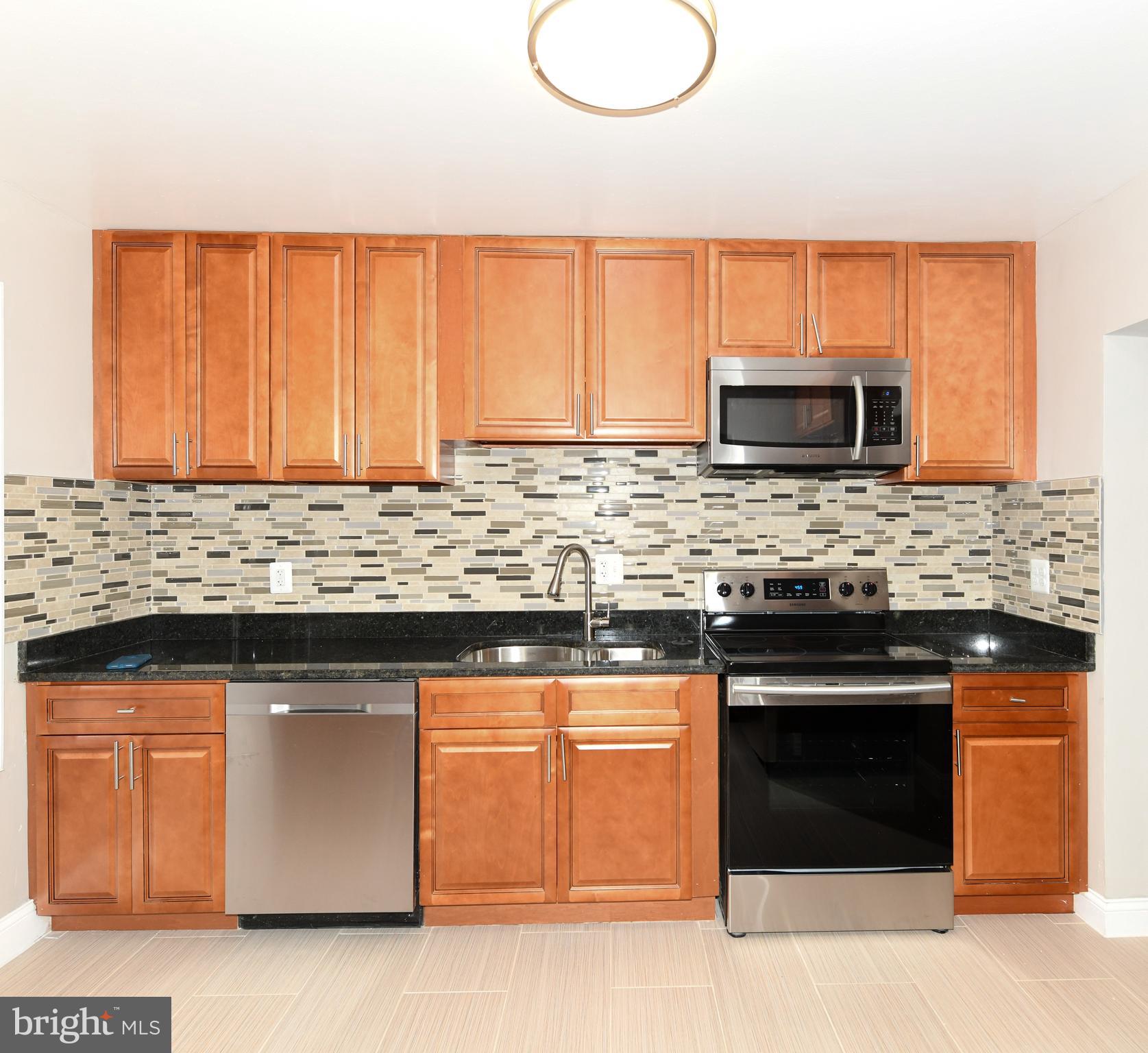 GEORGETOWN  VILLAGE - Residential