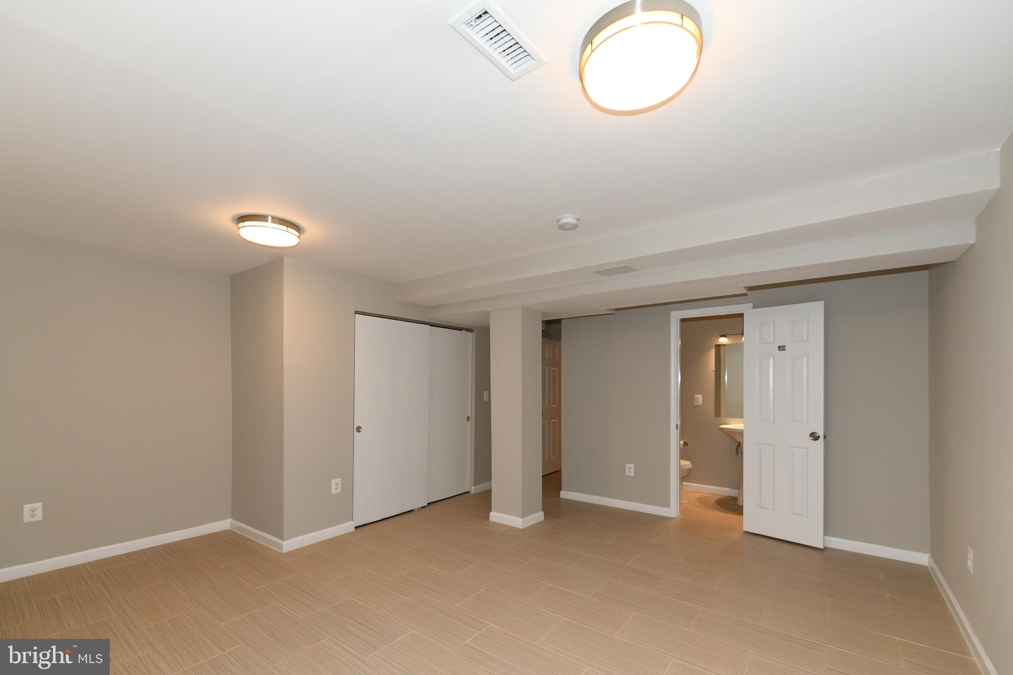 GEORGETOWN  VILLAGE - Residential