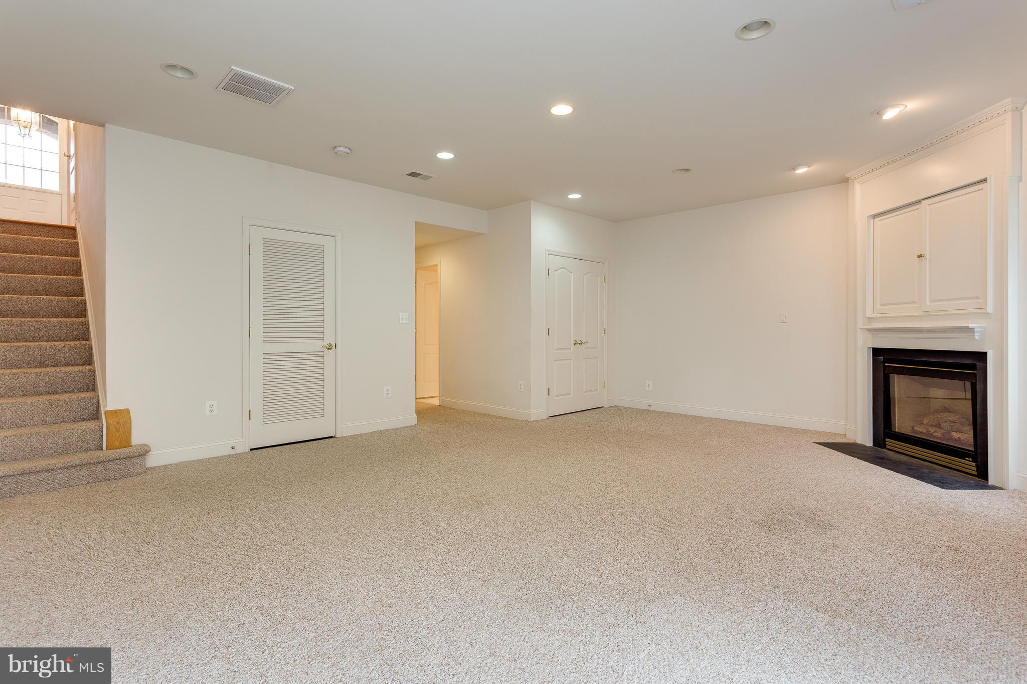 WINCHESTER AT FAIRCREST - Residential Lease