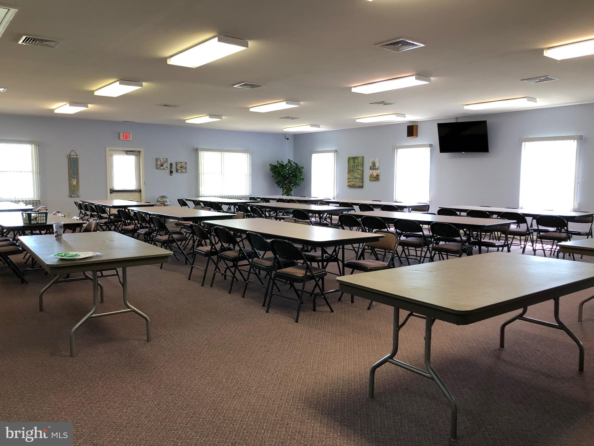 LONGSTOWN VILLAGE - Residential