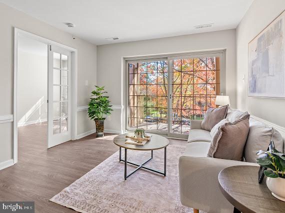 THE POINTE - Residential