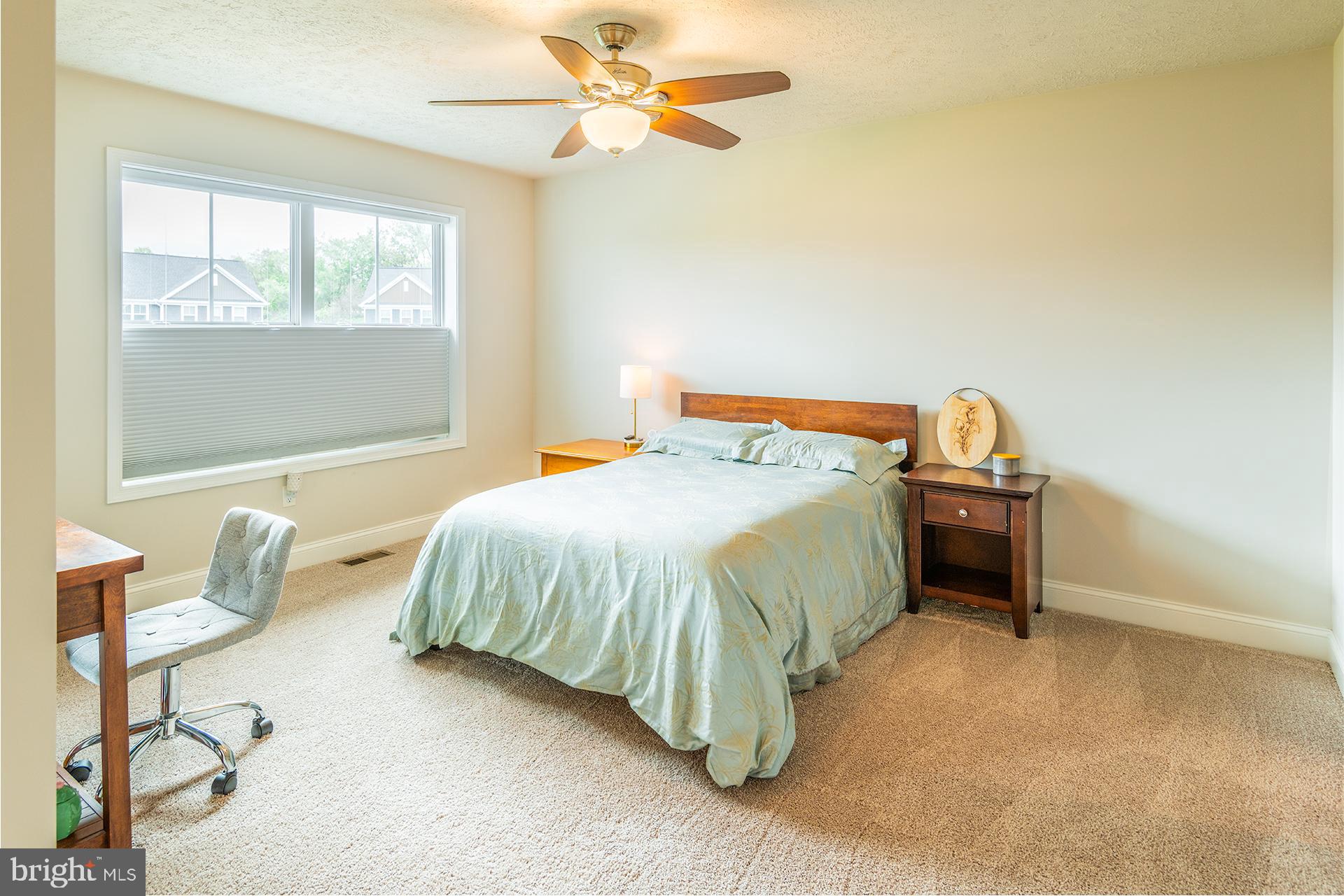 KINGSTON VILLAGE - Residential