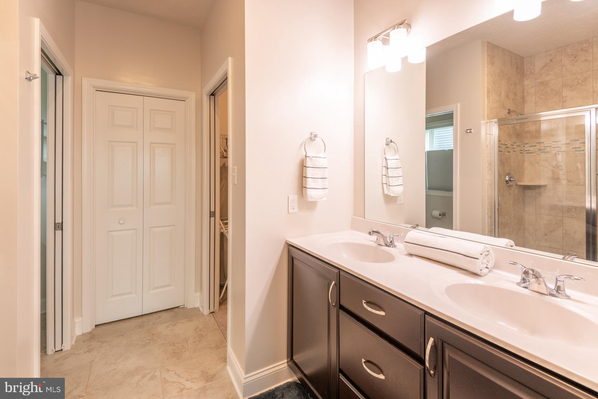 KINGSTON VILLAGE - Residential