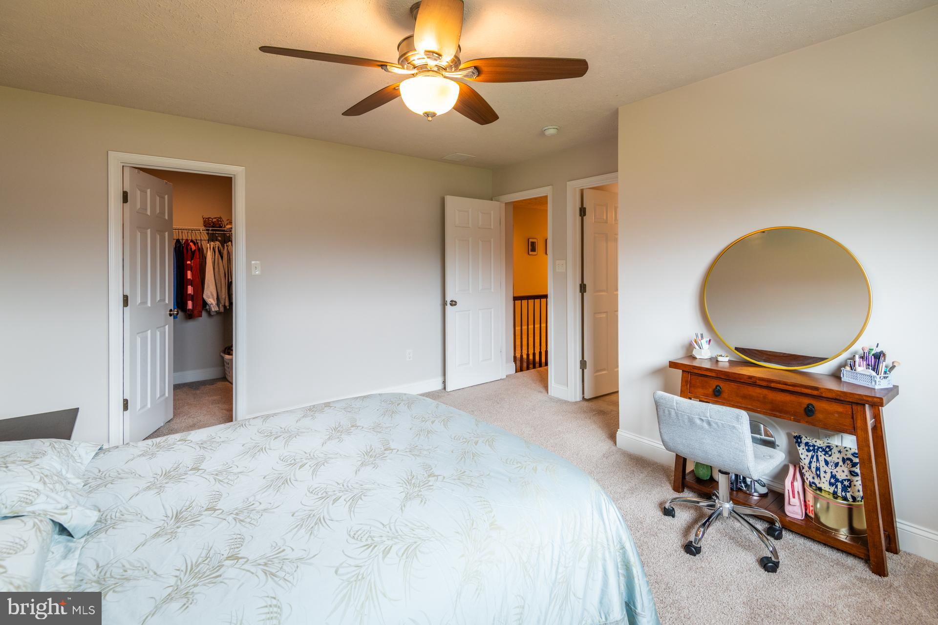 KINGSTON VILLAGE - Residential