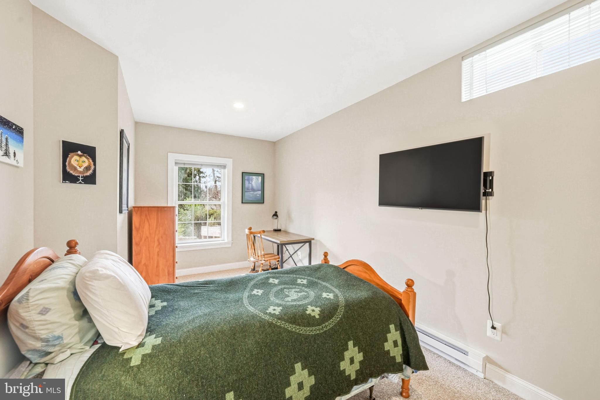 FOX RUN PRESERVE - Residential