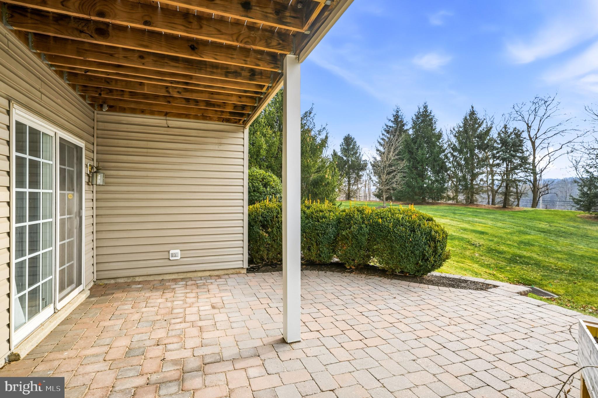 FOX RUN PRESERVE - Residential