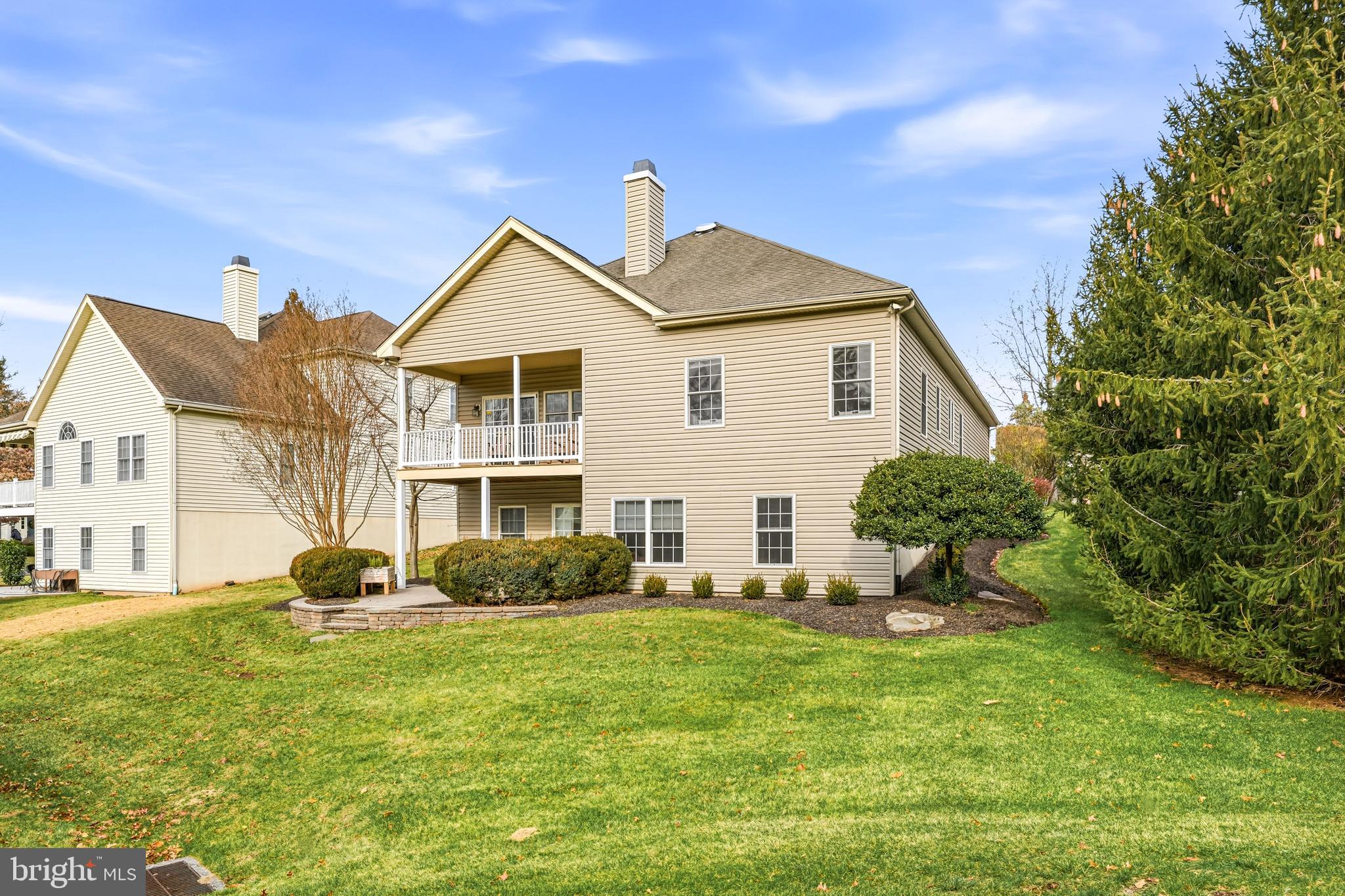 FOX RUN PRESERVE - Residential