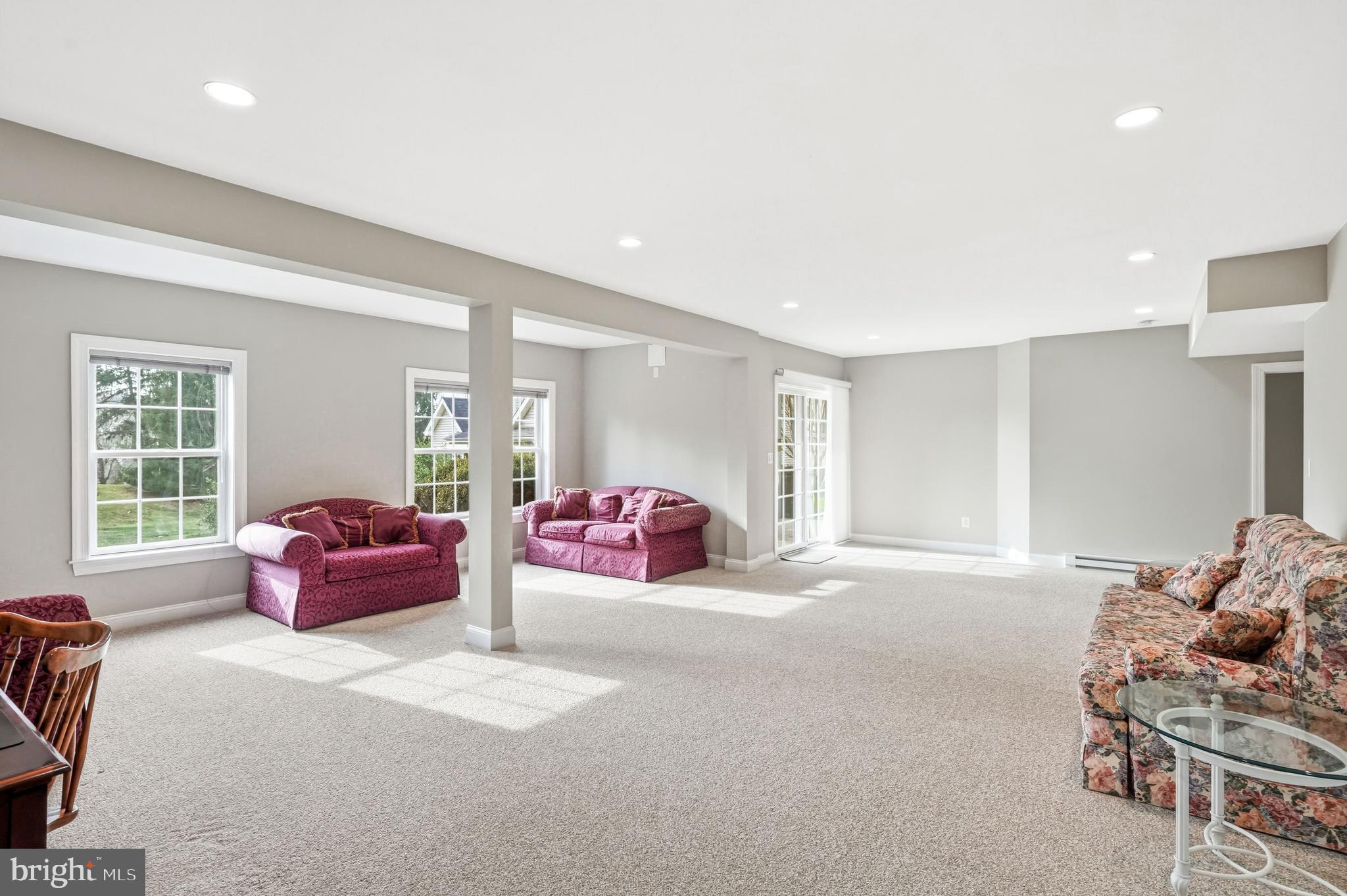 FOX RUN PRESERVE - Residential