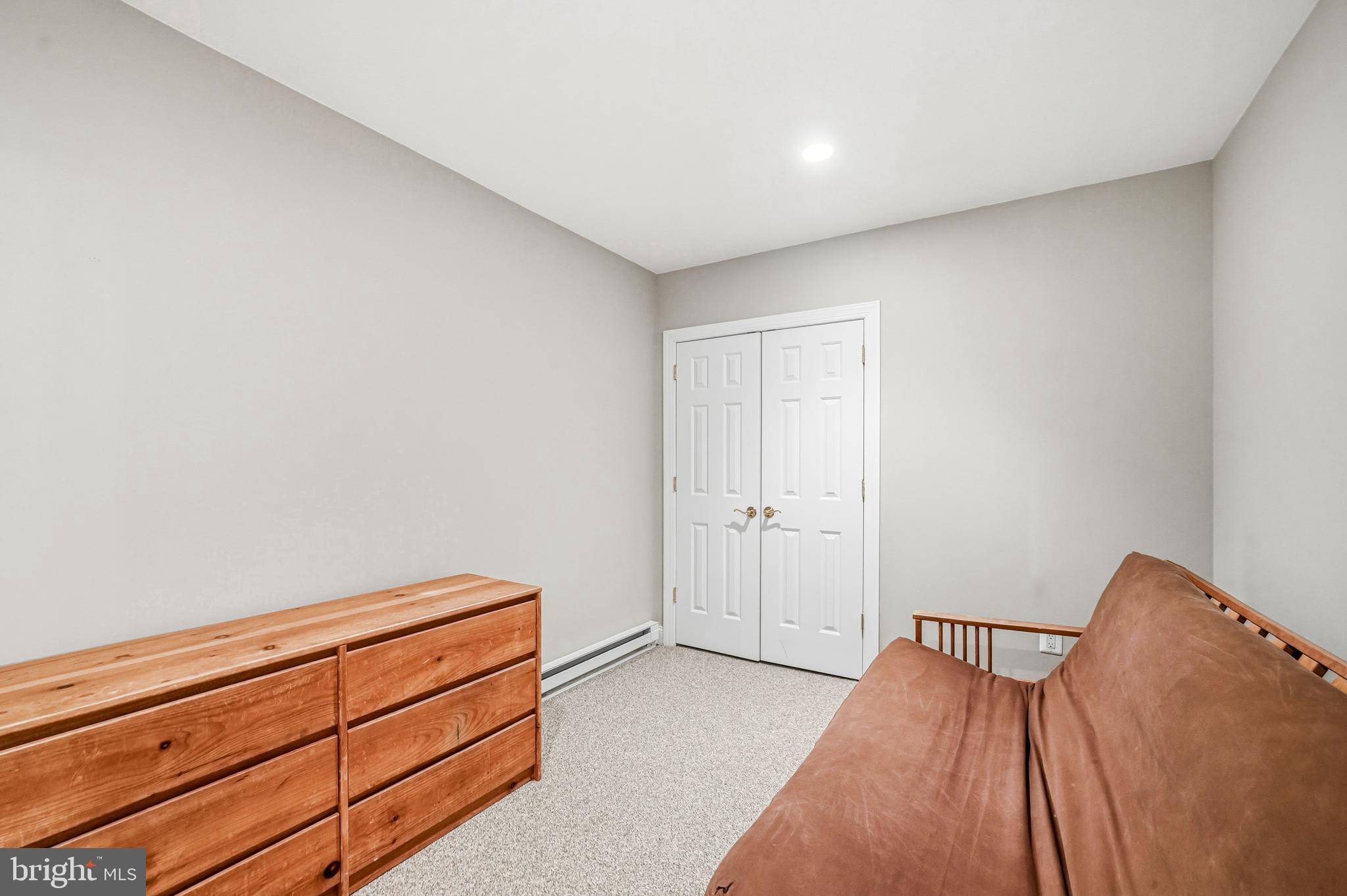 FOX RUN PRESERVE - Residential