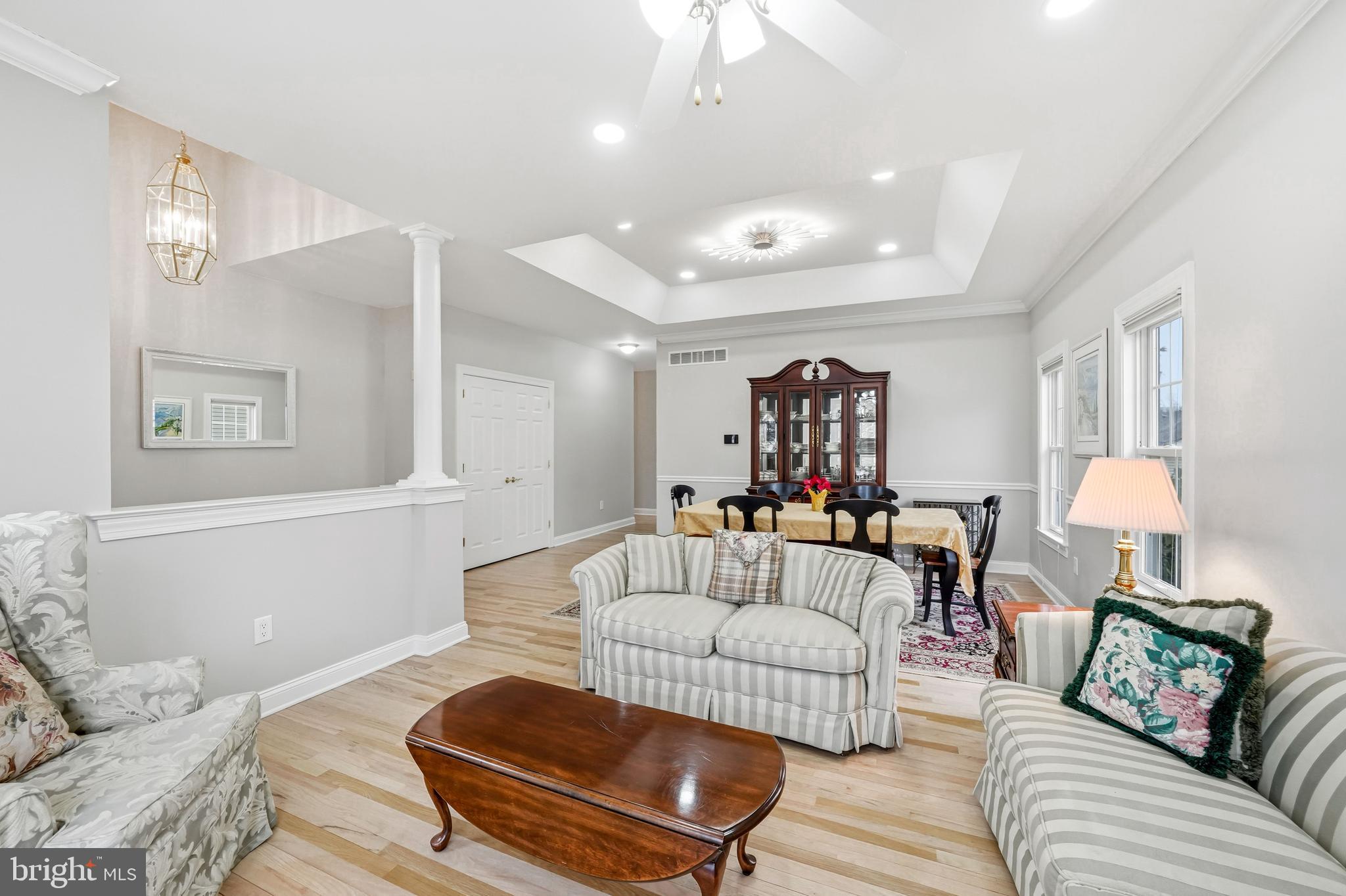 FOX RUN PRESERVE - Residential