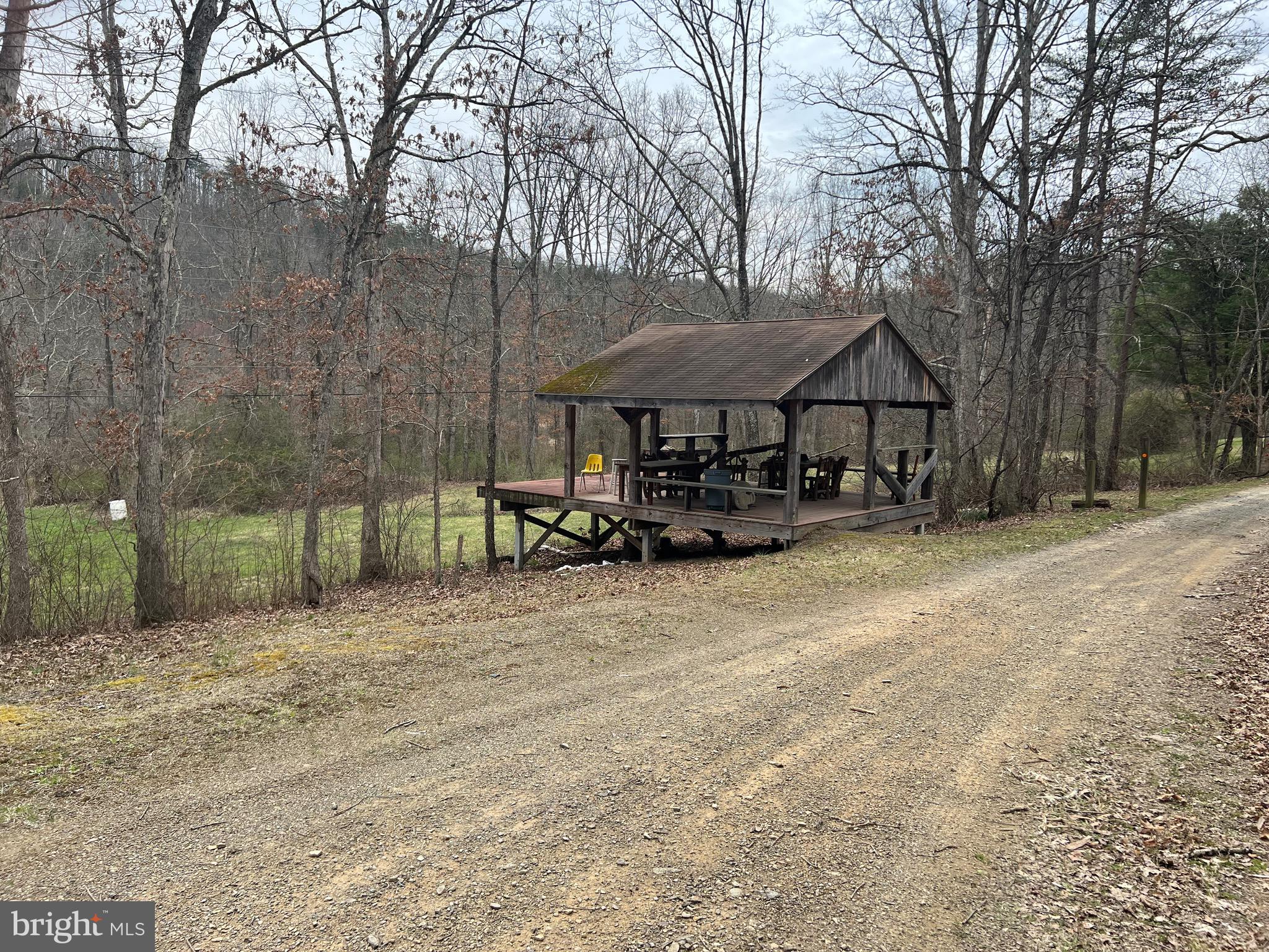 18612 TETER HILL RD, SE ACRES SE