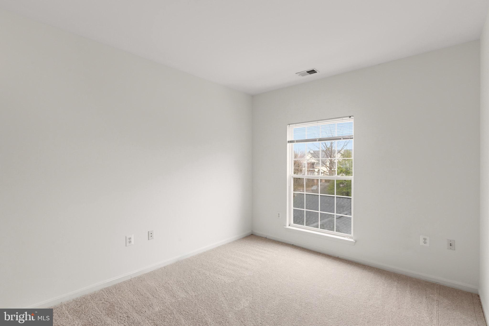 RANDOM HILLS - Residential