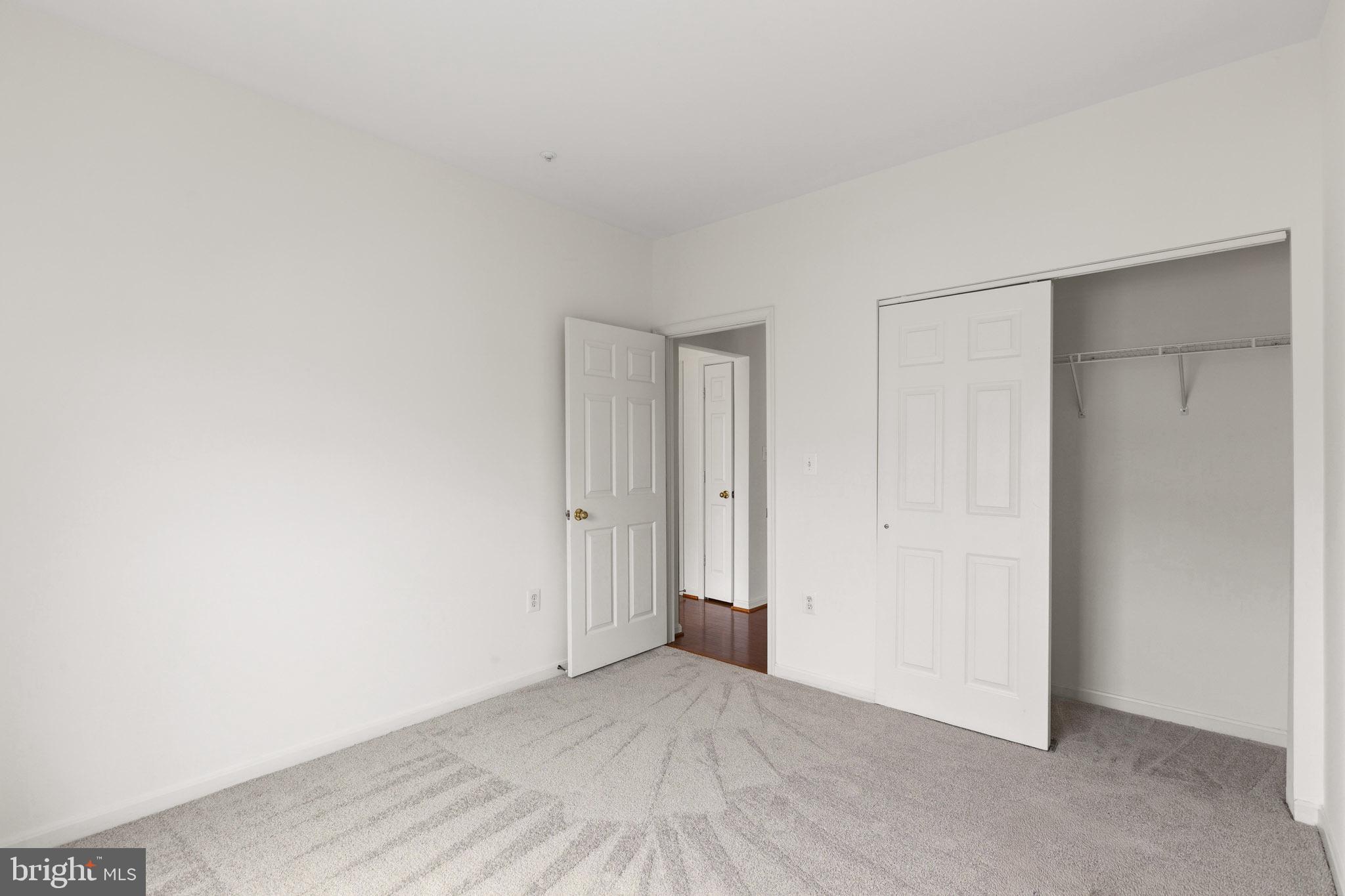 RANDOM HILLS - Residential