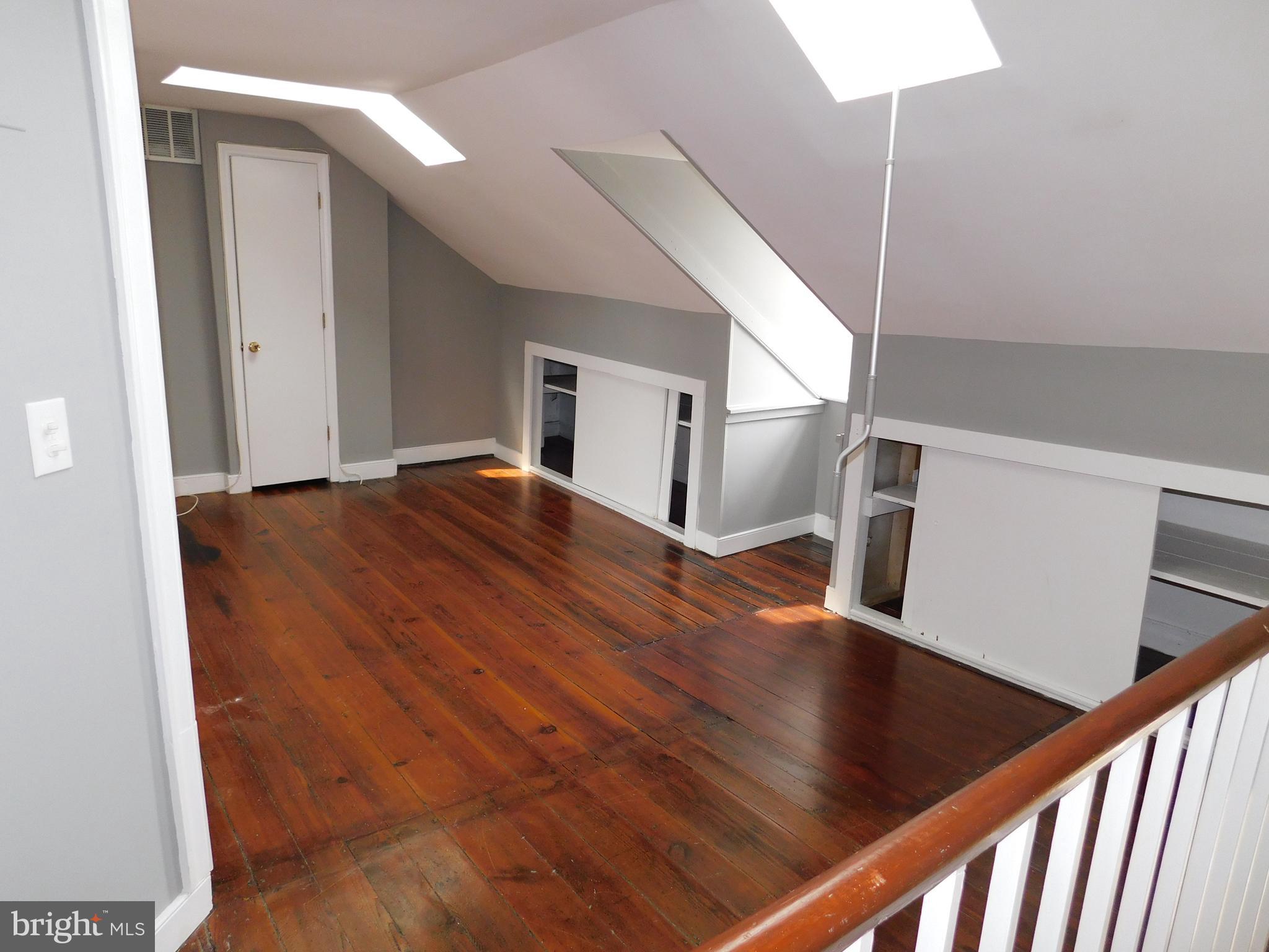 DOWNTOWN FREDERICKSBURG - Residential Lease