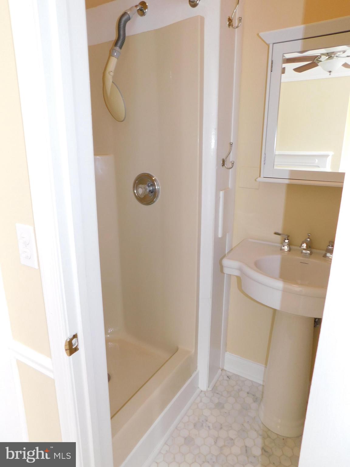 DOWNTOWN FREDERICKSBURG - Residential Lease