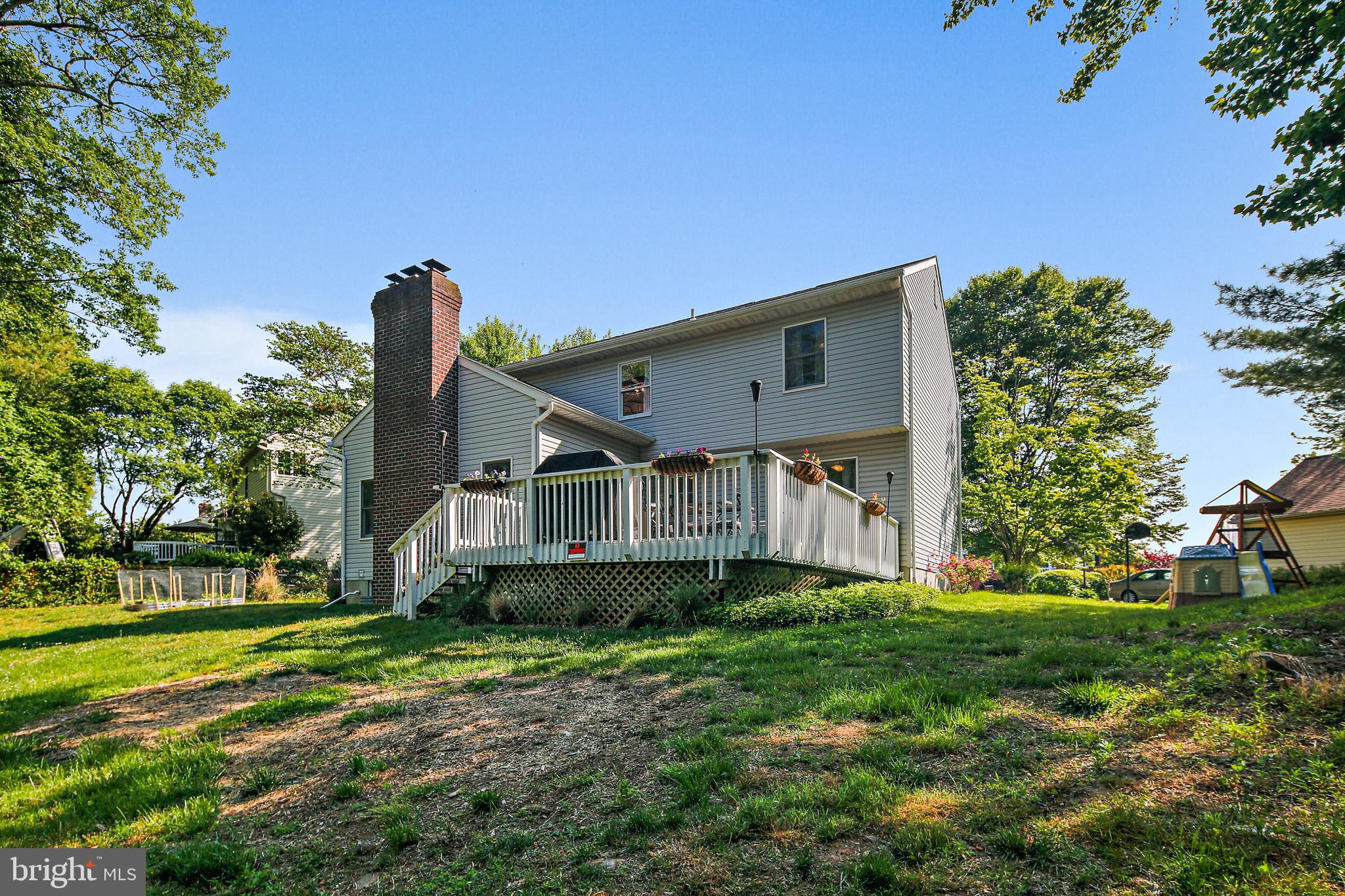 HAMPTON RIDGE - Residential