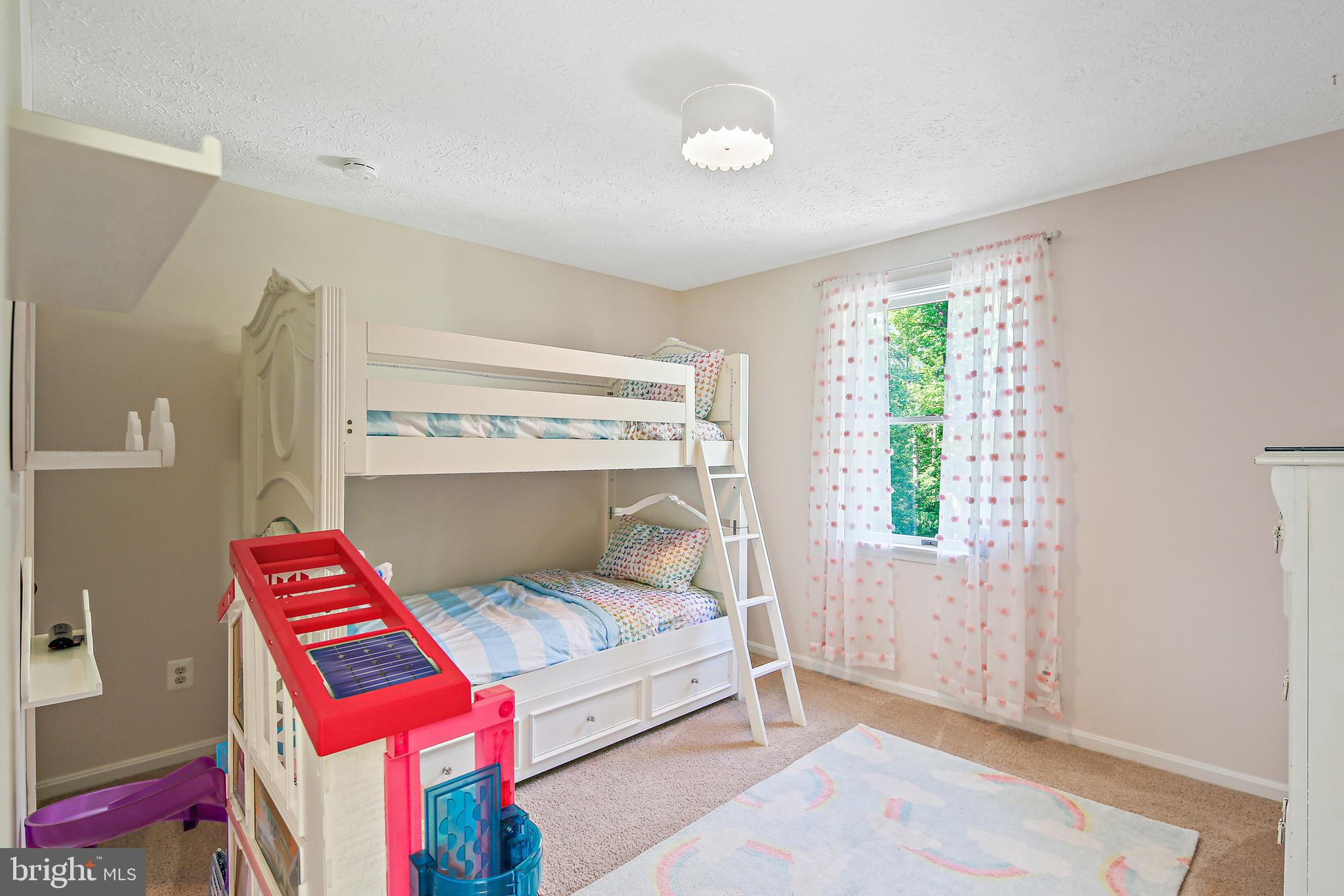 HAMPTON RIDGE - Residential