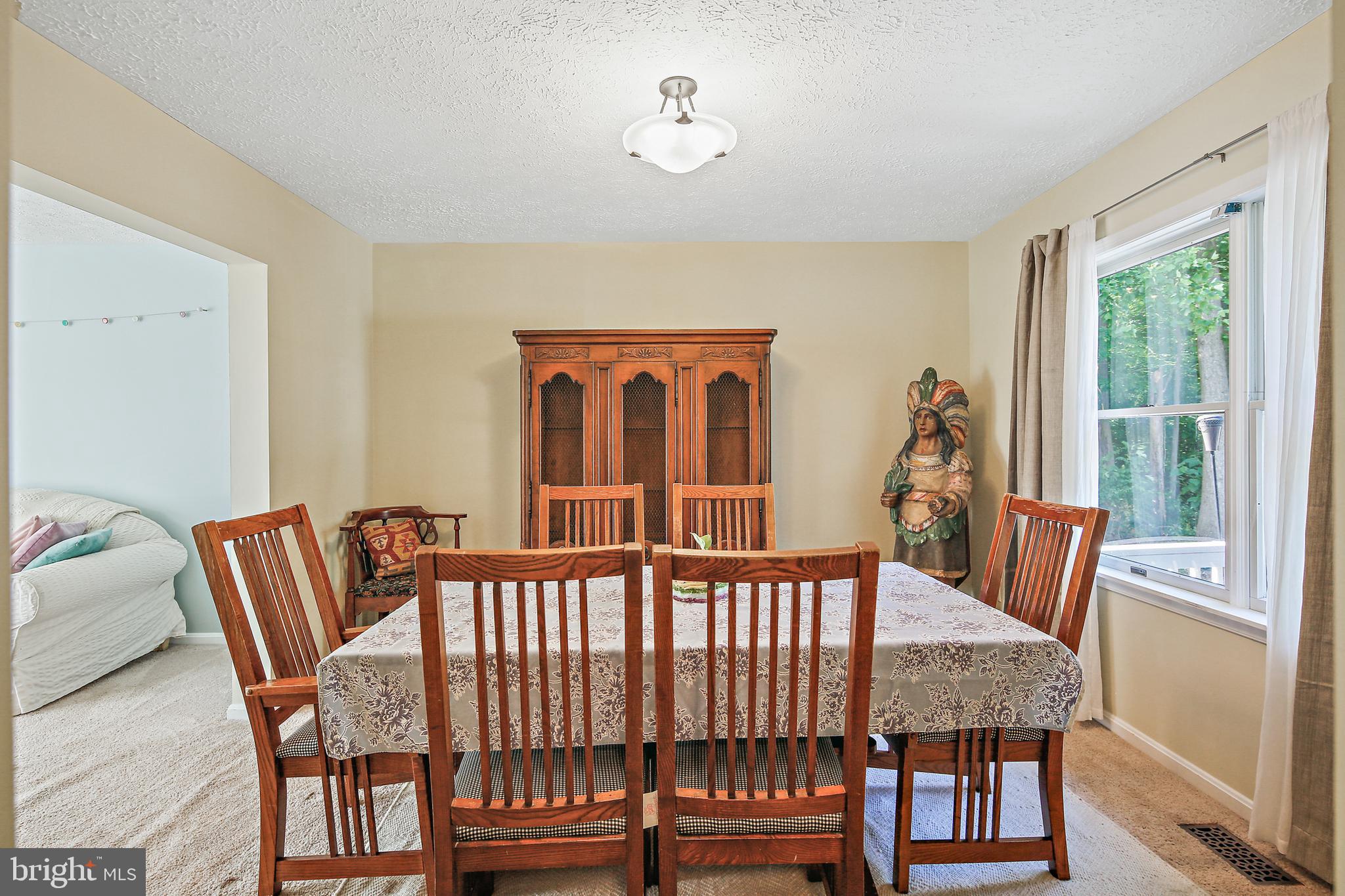 HAMPTON RIDGE - Residential