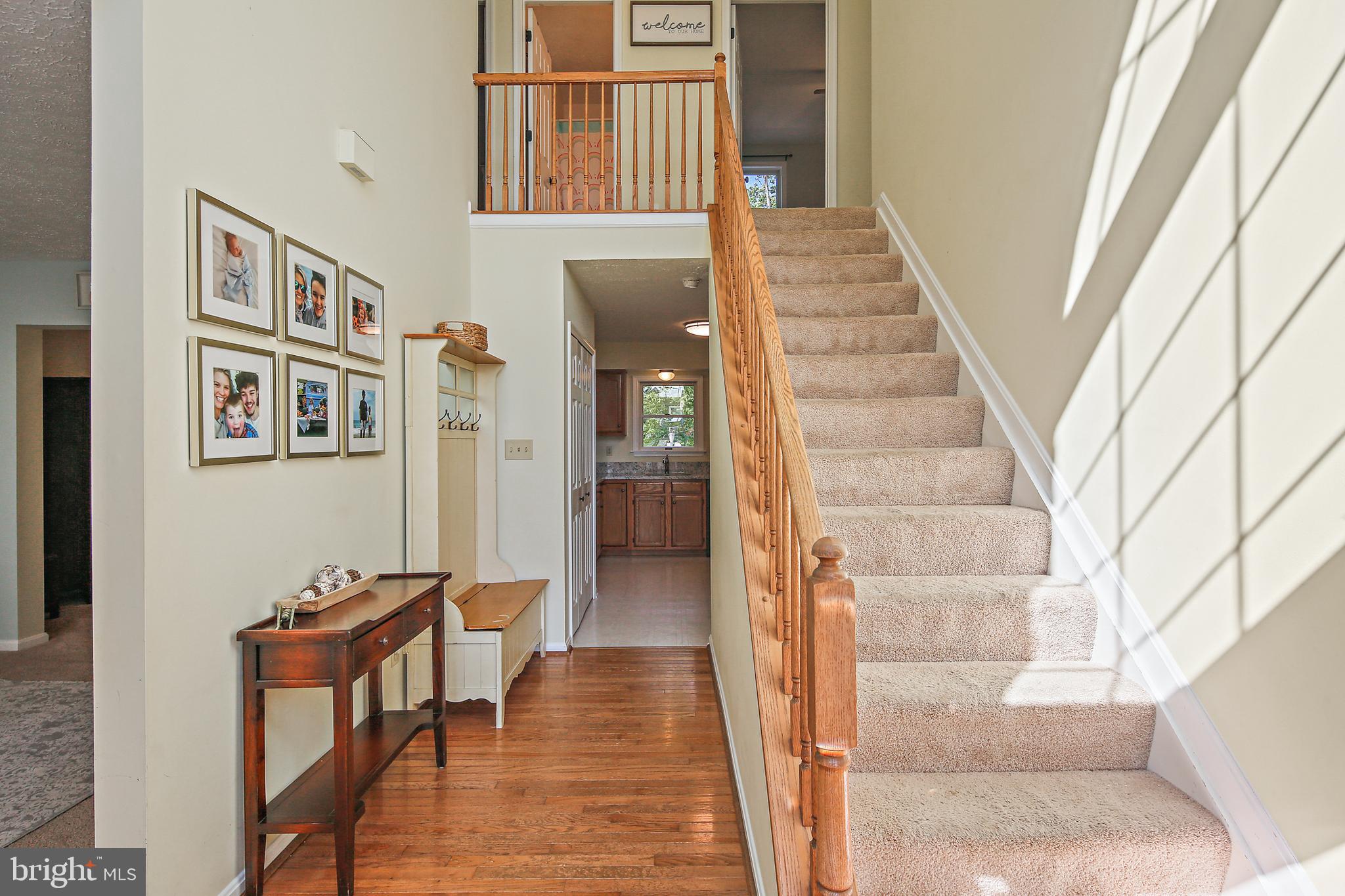 HAMPTON RIDGE - Residential